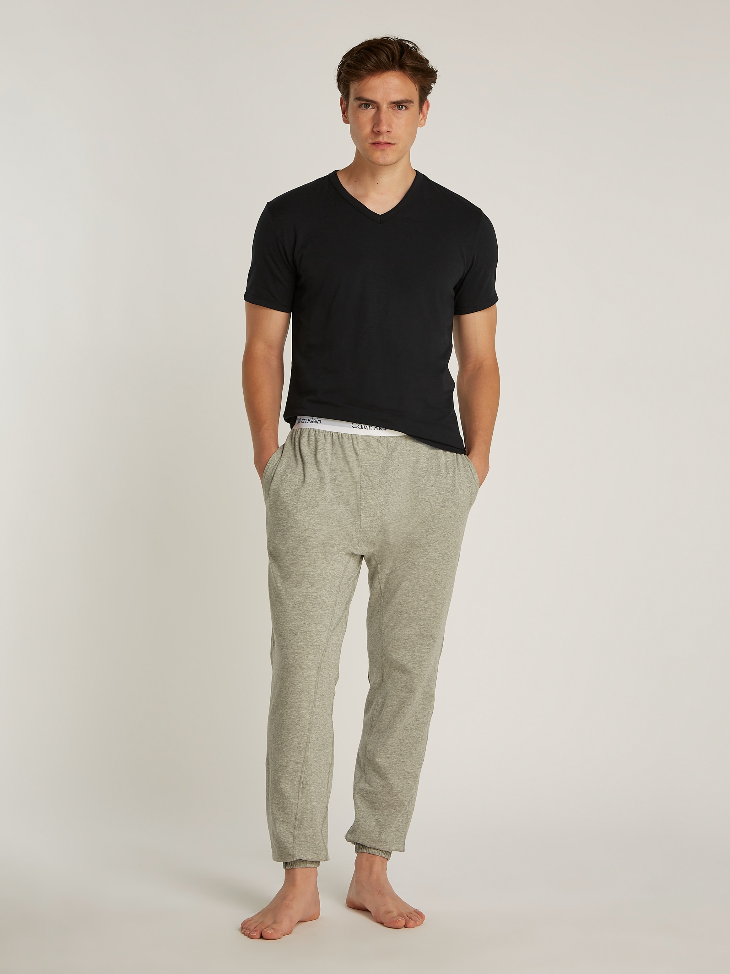 Calvin Klein Underwear T-Shirt »S/S V NECK 3PK«, (Packung, 3 tlg., 3er-Pack), mit Logo am Saum