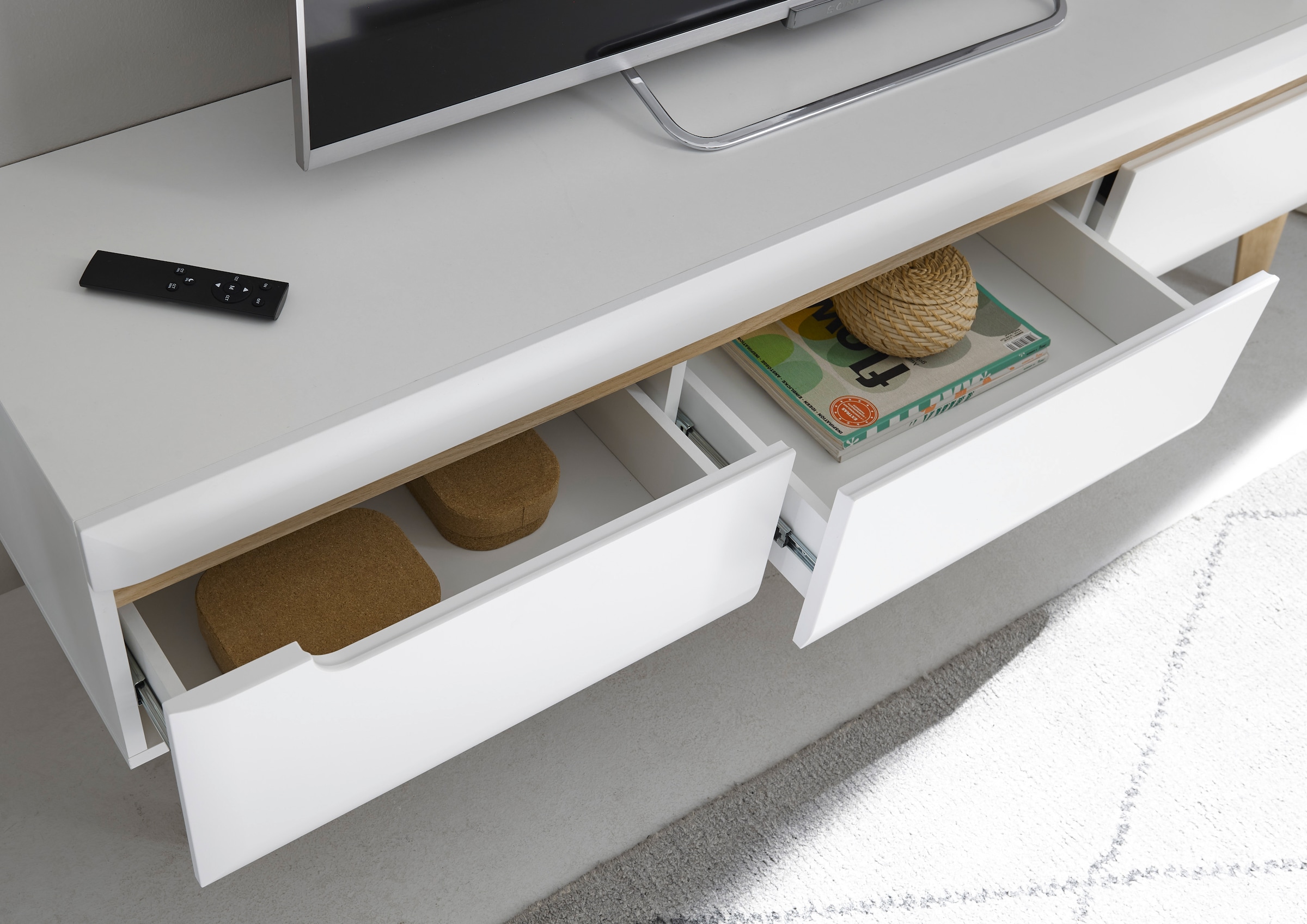 INOSIGN Lowboard »Torge, TV-Unterschrank, TV-Kommode, Fernsehschrank, TV-Board«, (1 St.), abgeschrägte Füße, drei Farben, Scandi Design, 160 cm breit
