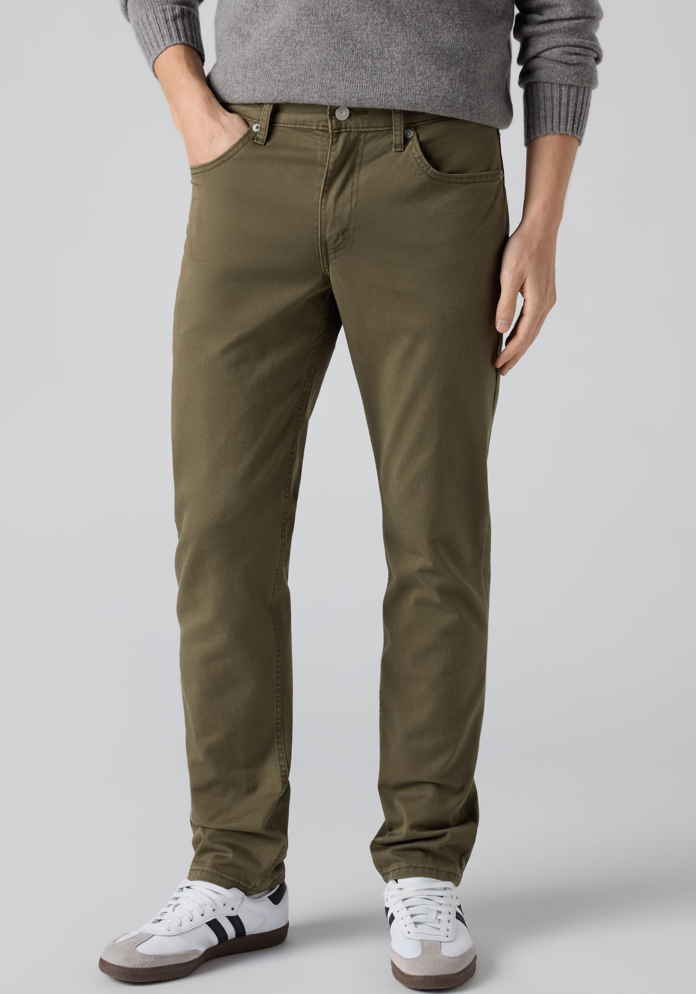 Levi's® Slim-fit-Jeans »511 SLIM« mit großem Logo-Badge