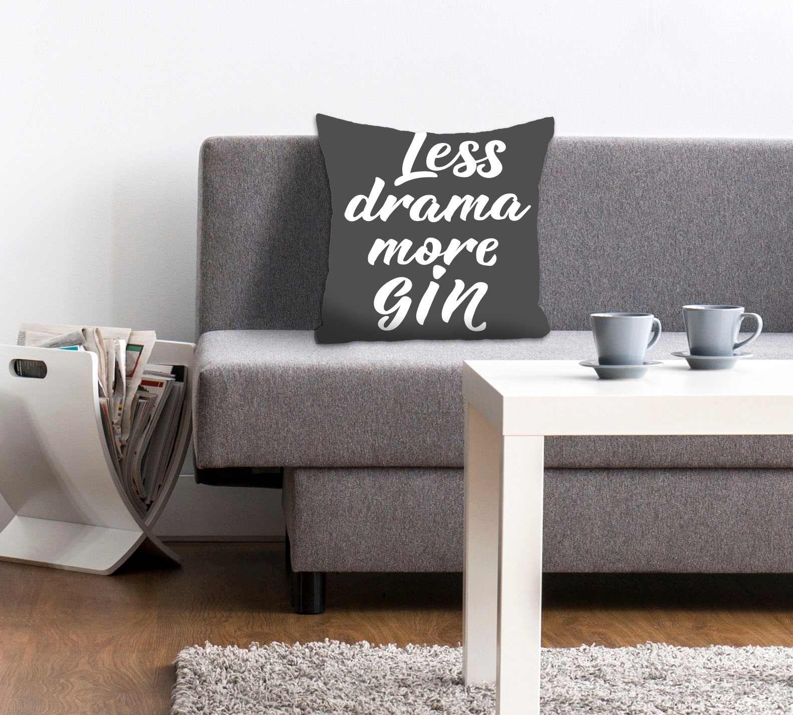 queence Dekokissen »Less drama more Gin«, mit einem Schriftzug