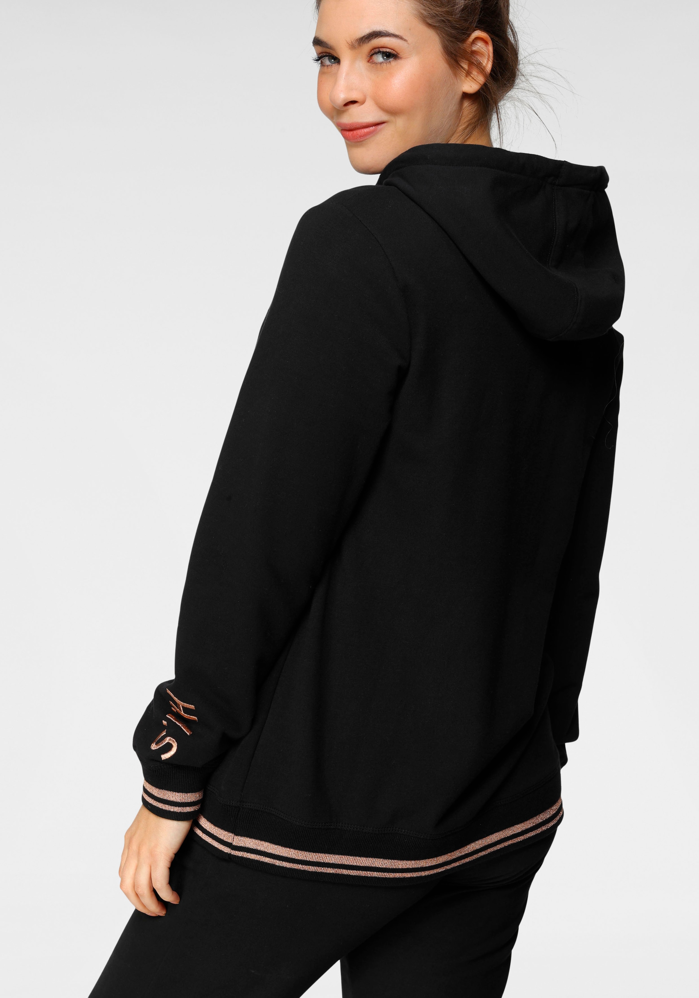 H.I.S Kapuzensweatjacke, mit metallisch glänzenden Details; Große Größe
