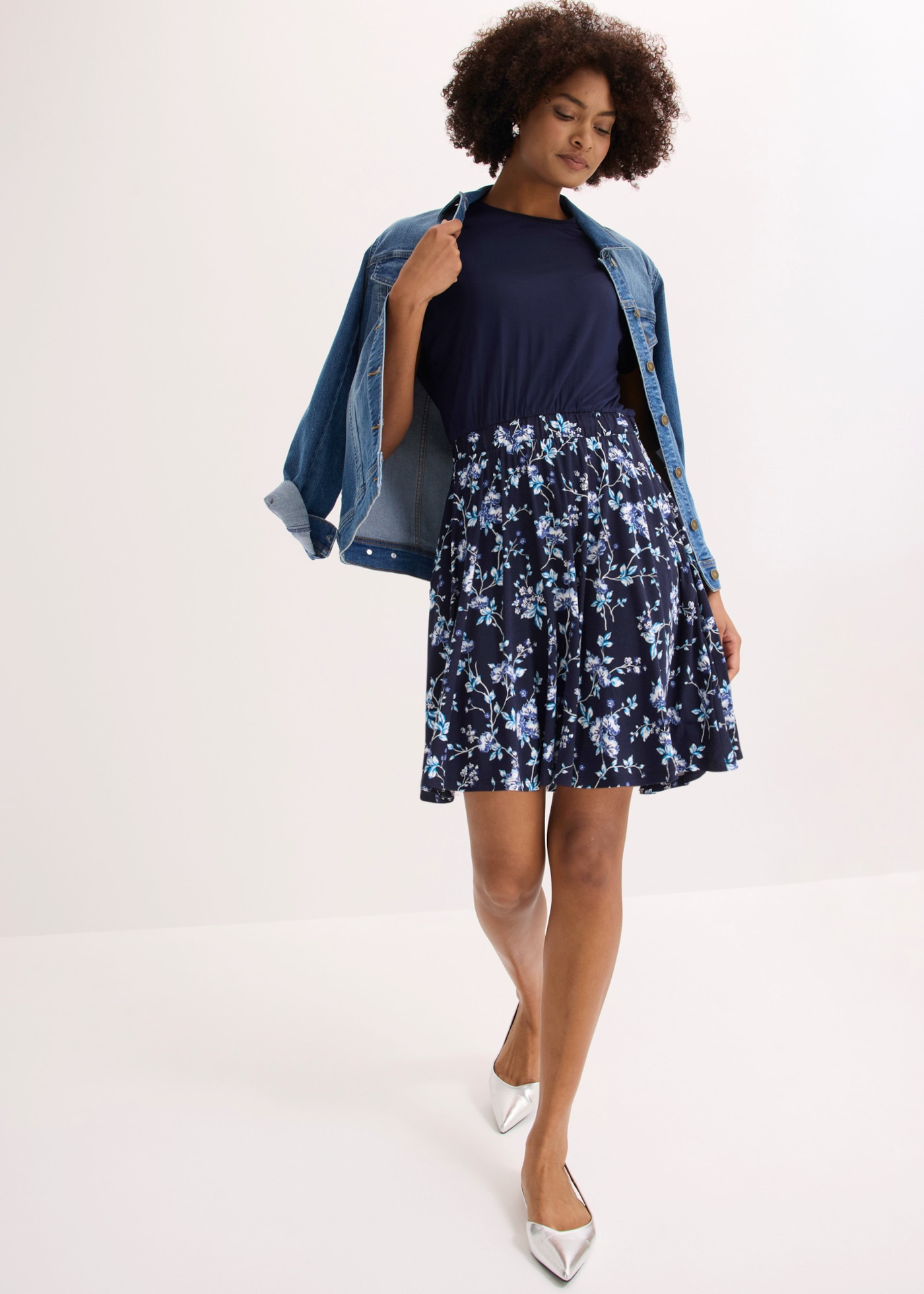 bonprix Midikleid für femininen Look, Jerseykleid, aus Viskose-Mix, bequeme Passform