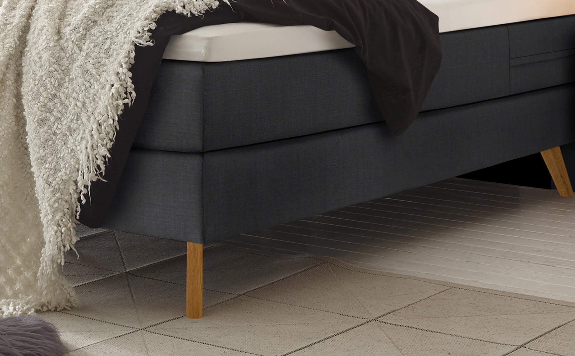 HASENA Boxspringbett Nordic, inkl. Topper, Kopfteilrahmen und Füsse aus massiver Eiche