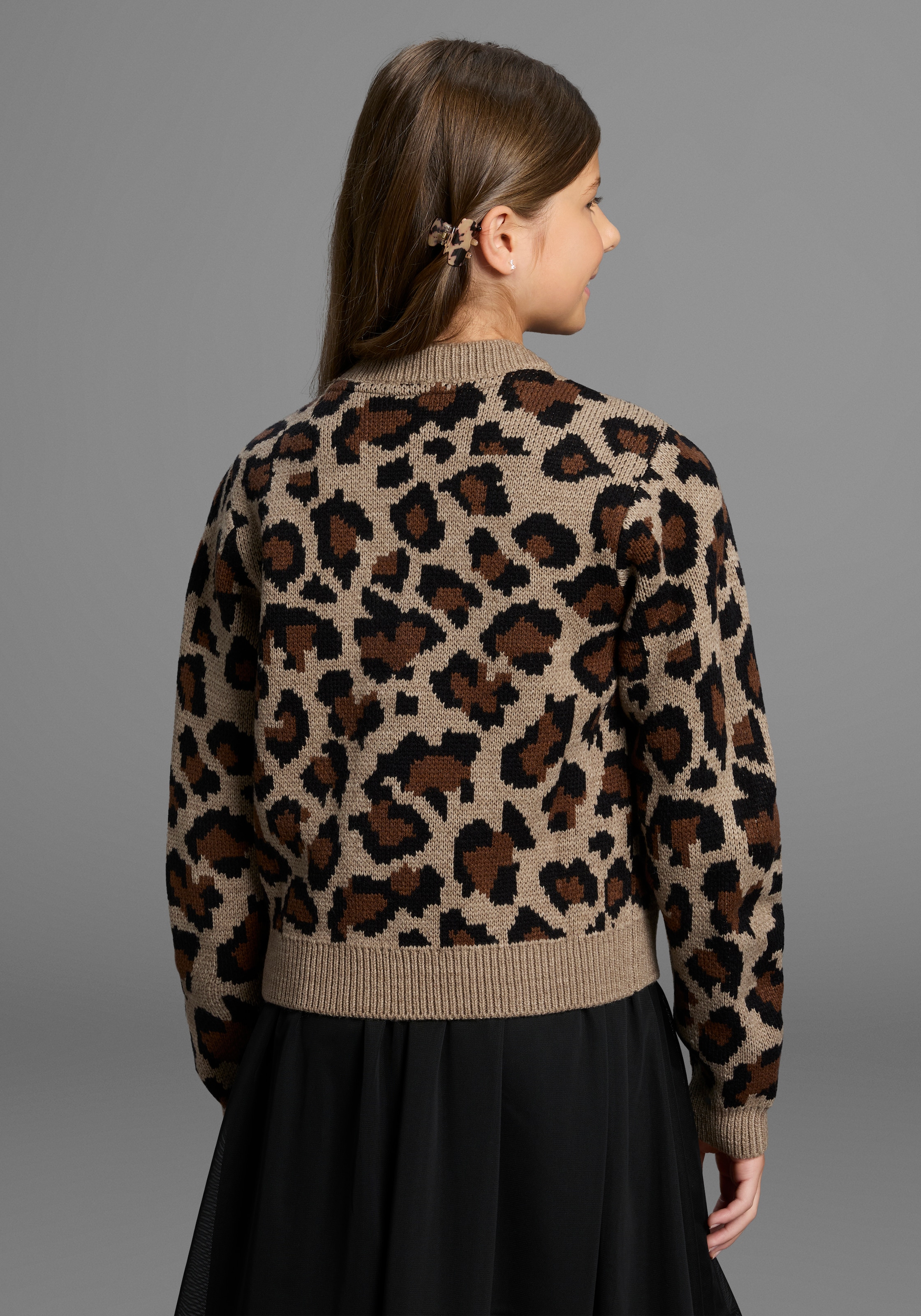 KIDSWORLD Strickjacke »Strickjacke mit Leo-Muster«, Strickjacke in Leo-Optik