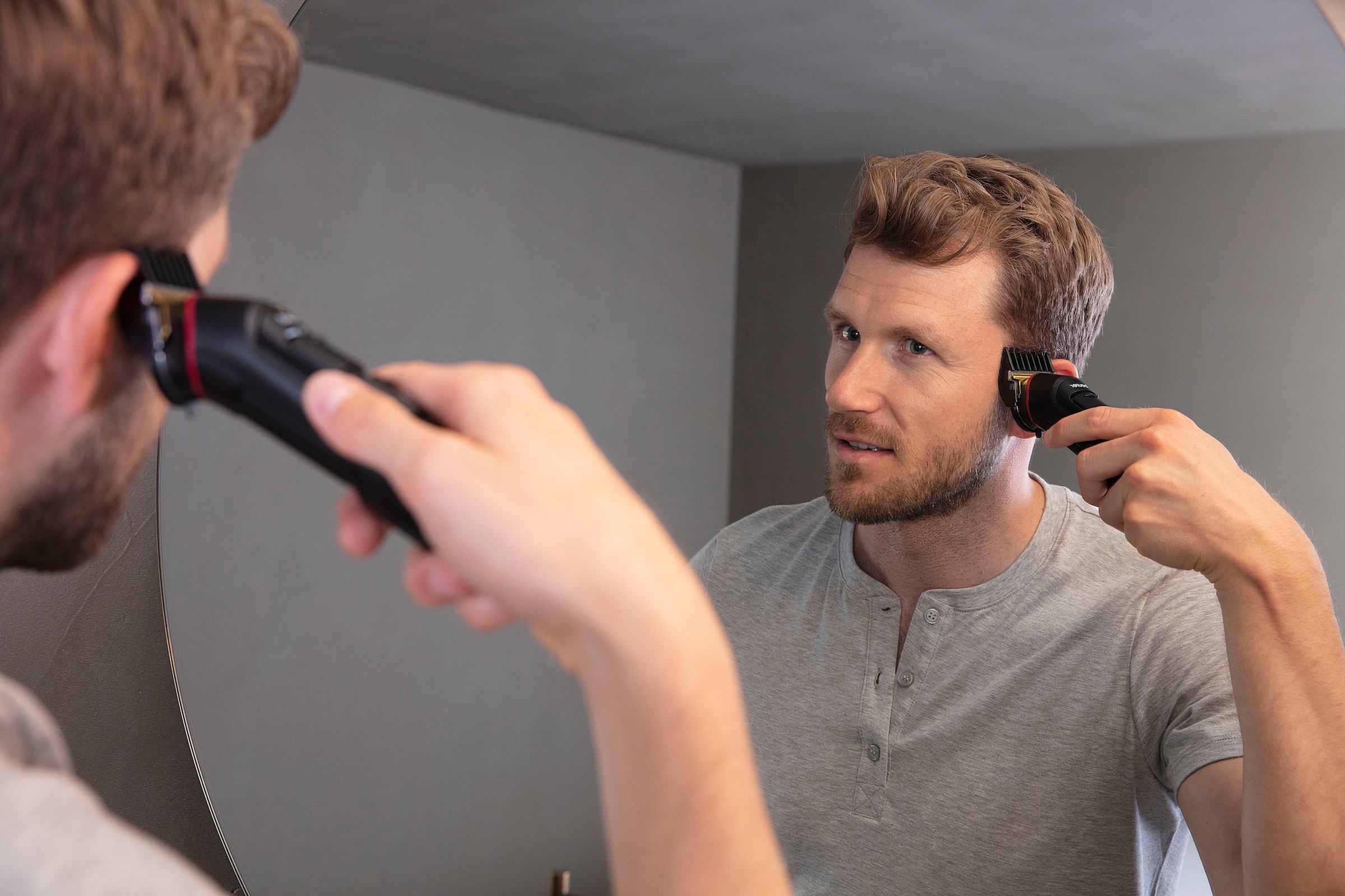 BEURER Multifunktionstrimmer »MN9X Multigroomer, zur Haarentfernung am ganzen Körper«, 5 Aufsätze, Inkl. 11 Aufsätze zum Trimmen und Rasieren, Schnittlängen 0,8 - 12 mm