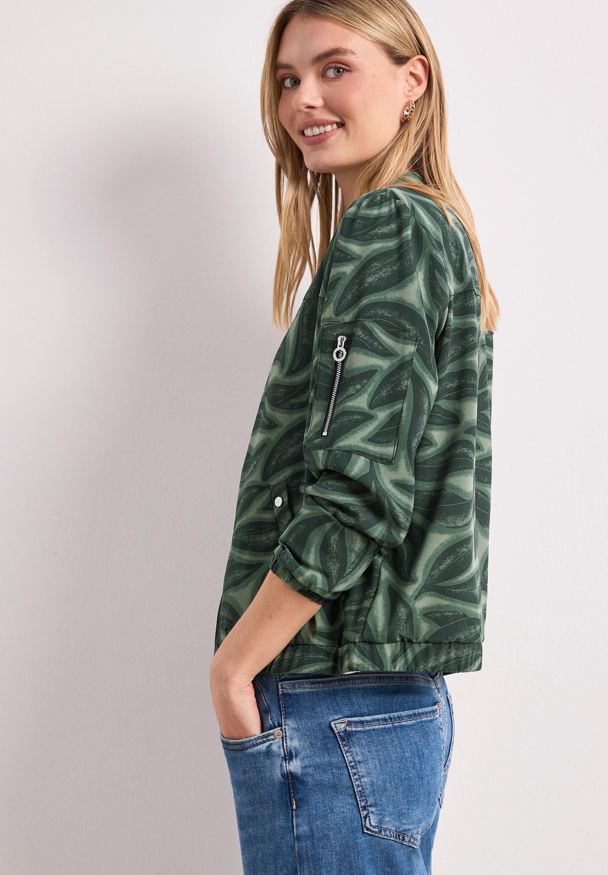STREET ONE Blouson ohne Kapuze mit Zipper und Leomuster