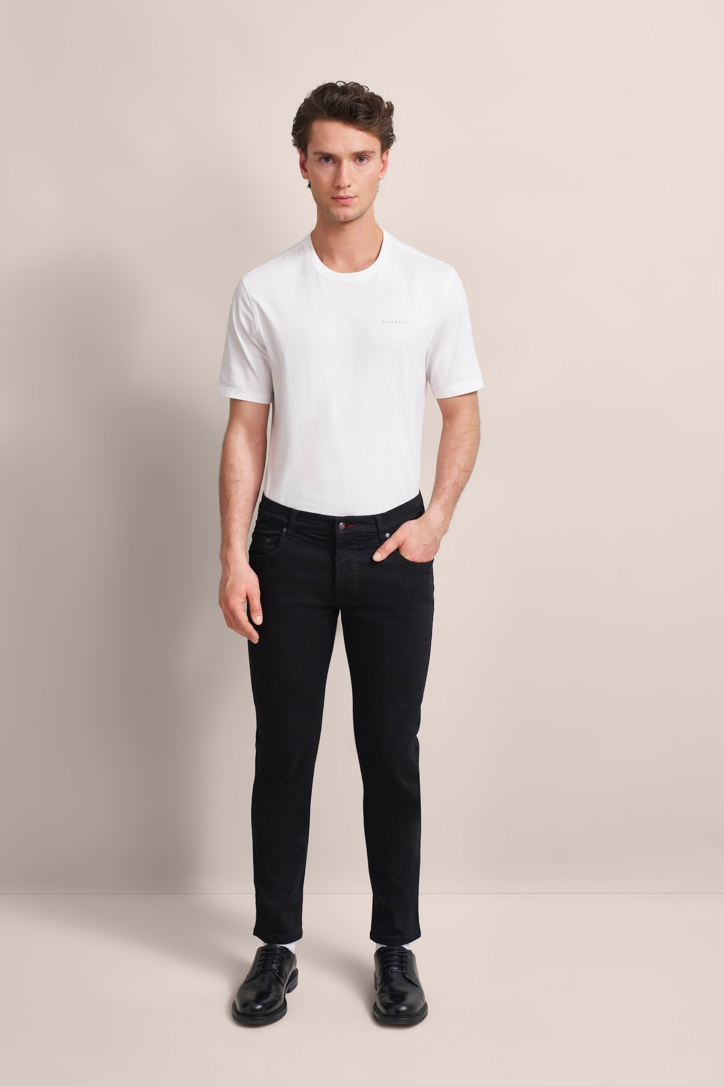 bugatti 5-Pocket-Jeans »Basic Essentials«, besonders bequem