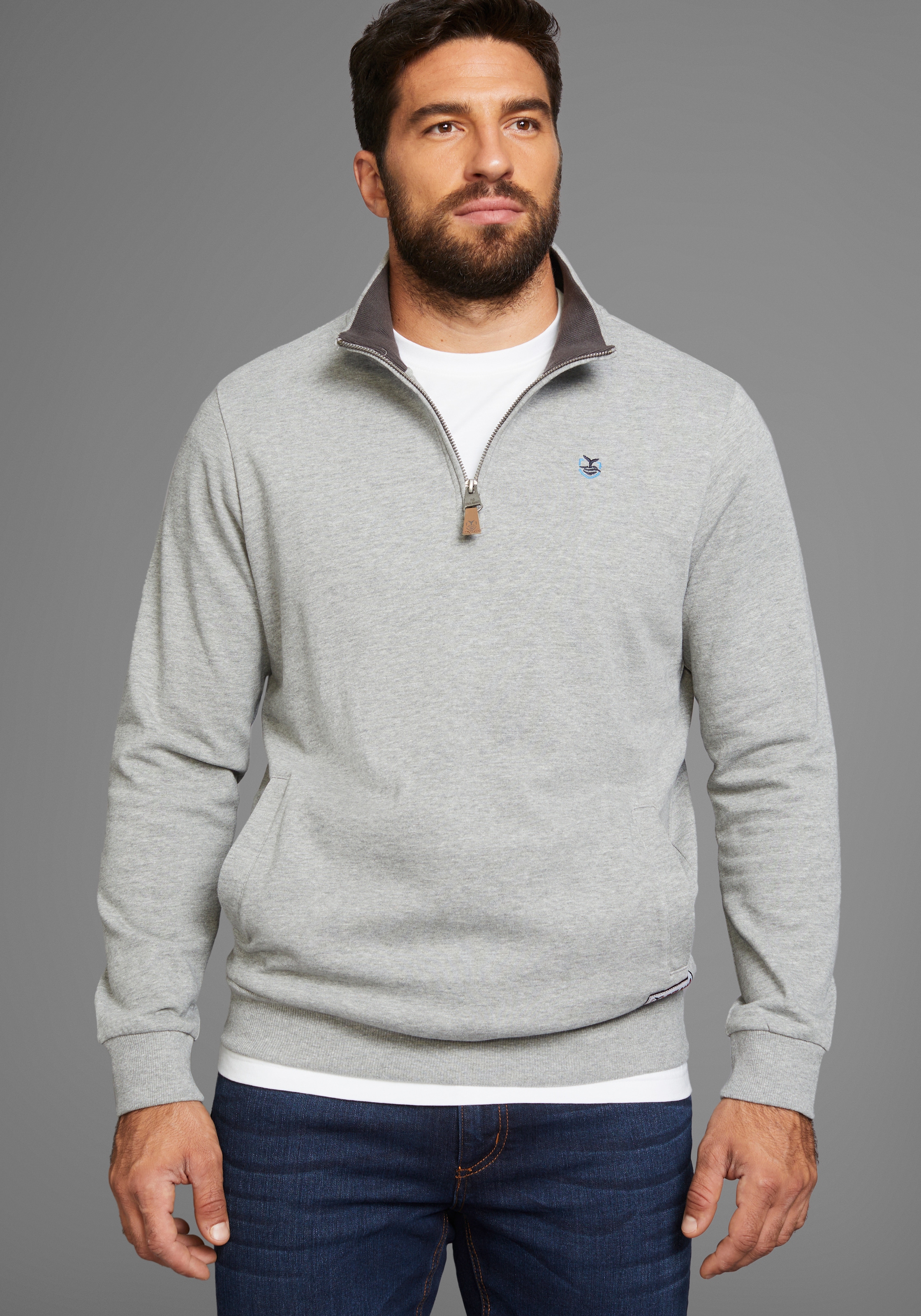 Sweatshirt, mit Henley Kragen und Seitentaschen - NEUE KOLLEKTION