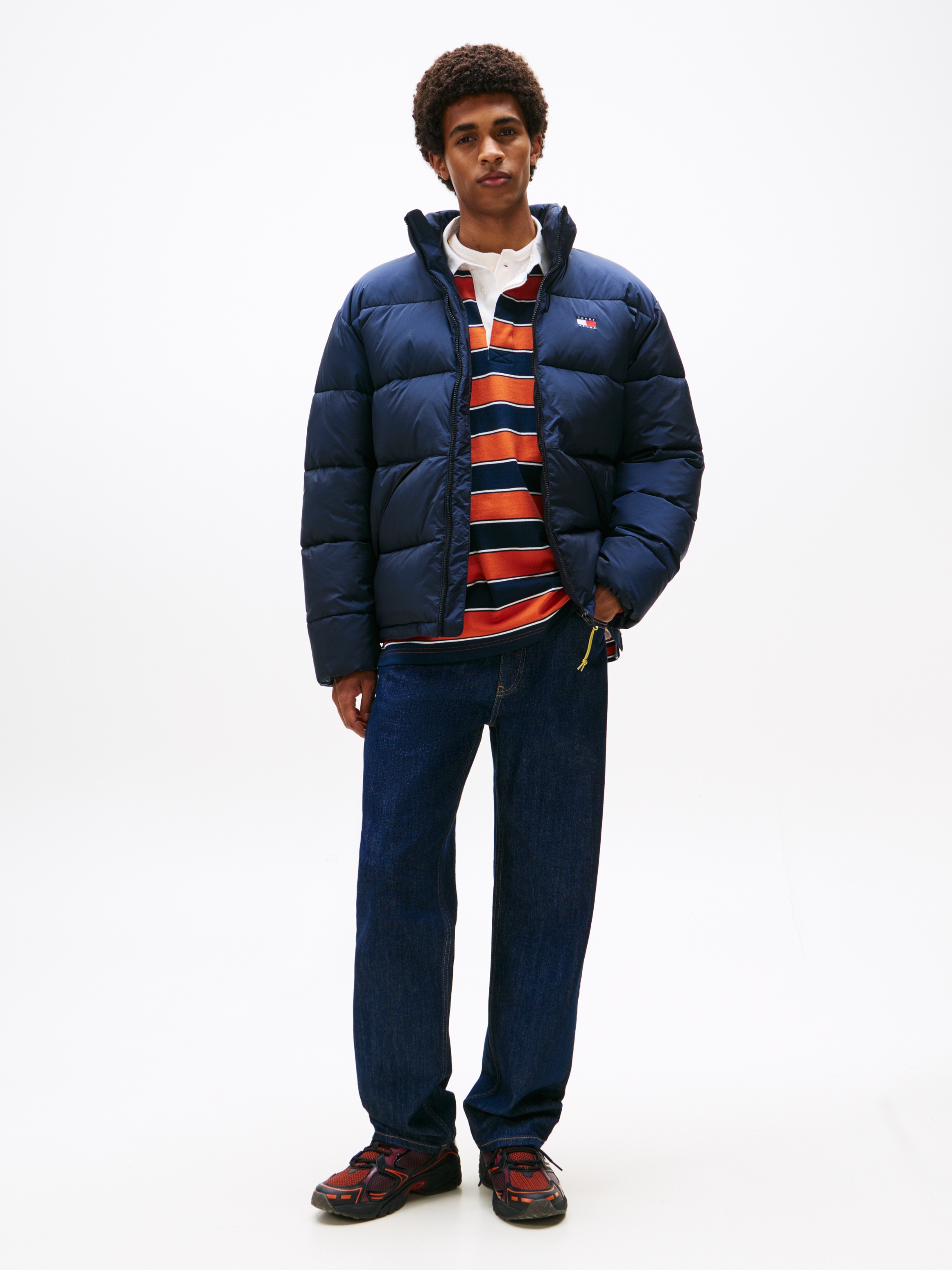 Tommy Jeans 5-Pocket-Jeans »Sonny Regular Tapered«, mit dezenter Waschung
