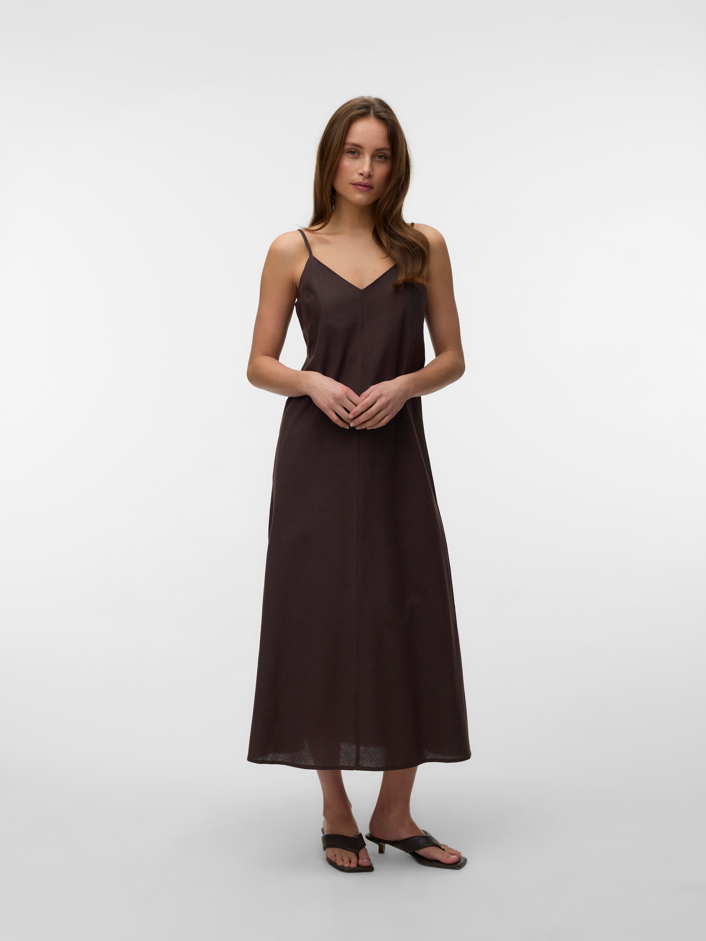 Vero Moda Trägerkleid »VMSELMA 7/8 SINGLET DRESS NOOS« Baumwollmischung, mit Leinen, verstellbare Spaghettiträger