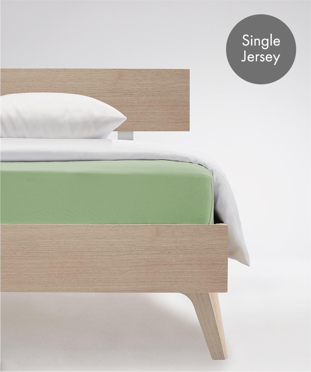 Fleuresse Spannbettlaken »Jenny C aus feinfädigem Mako-Jersey« für Matratzen bis 23 cm Höhe in grün, Größe 120x200 23