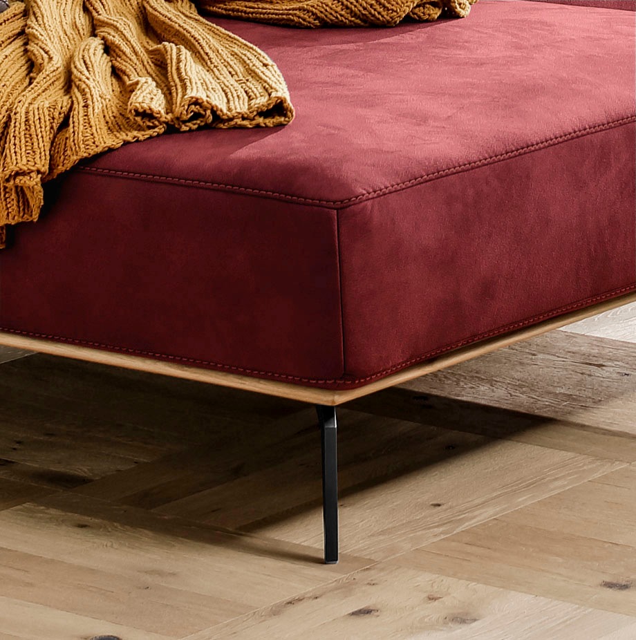 W.SCHILLIG Ecksofa »run, Designsofa mit tollem Sitzkomfort, bequem, L-Form«, mit Holzsockel, Füße in Schwarz pulverbeschichtet, Breite 319 cm