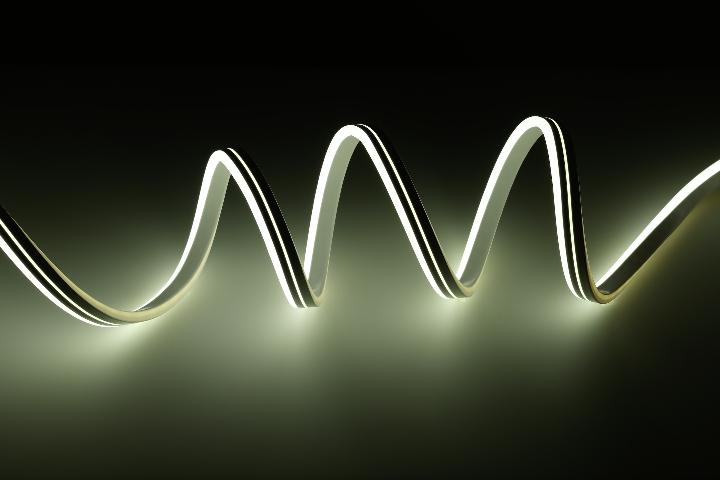 EGLO LED-Streifen »NEON-STRIPE-Z Stripe IP20 - LED Streifen - zahlreiche Funktionen« 1 Stk.-flammig Lichtleiste 3 m, ZigBee, Favoritenmodus, Timer, Gruppen, Nachtlicht