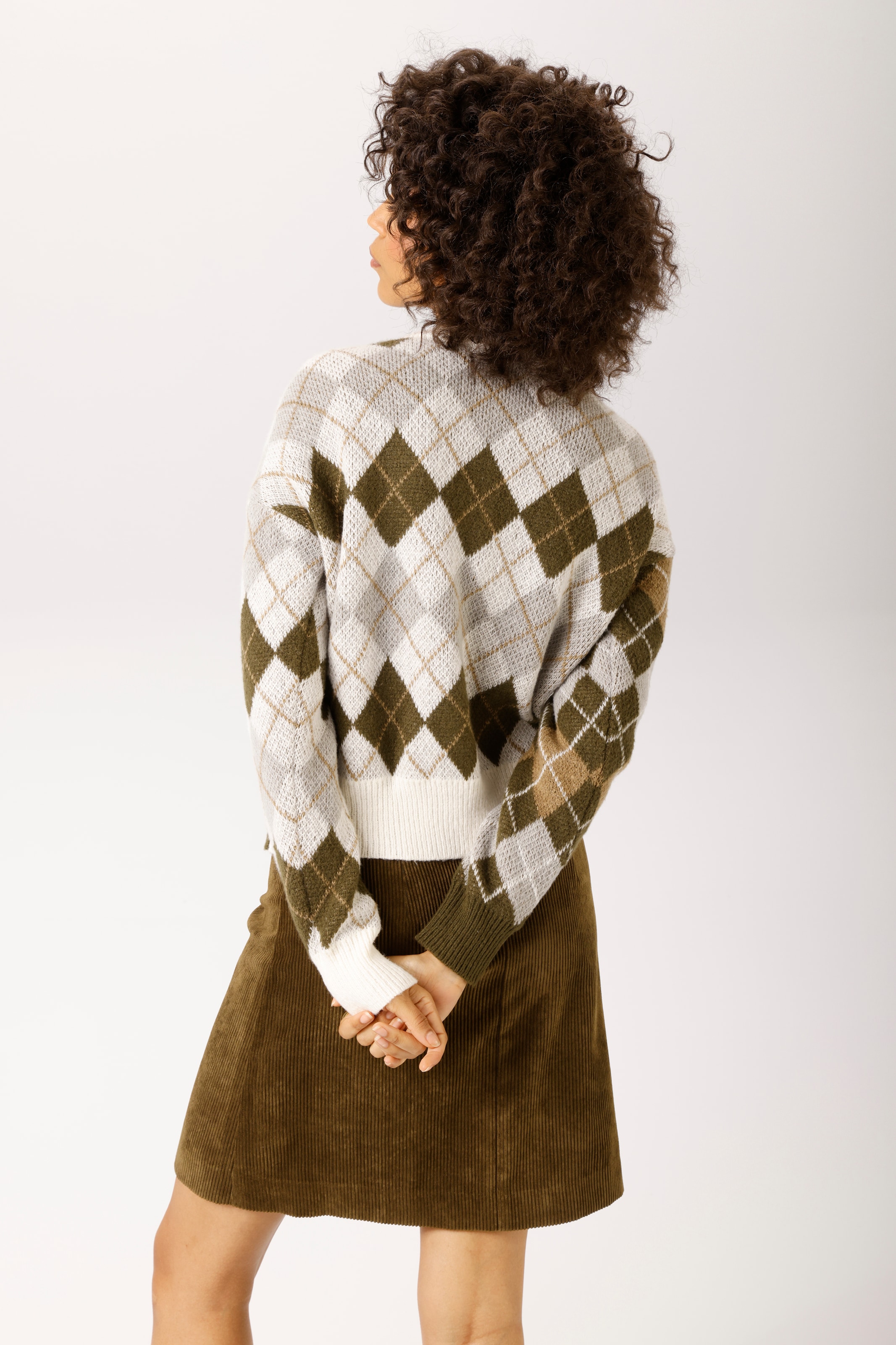 Aniston CASUAL Strickjacke im trendfarbenen Rauten-Muster-Mix - NEUE KOLLEKTION