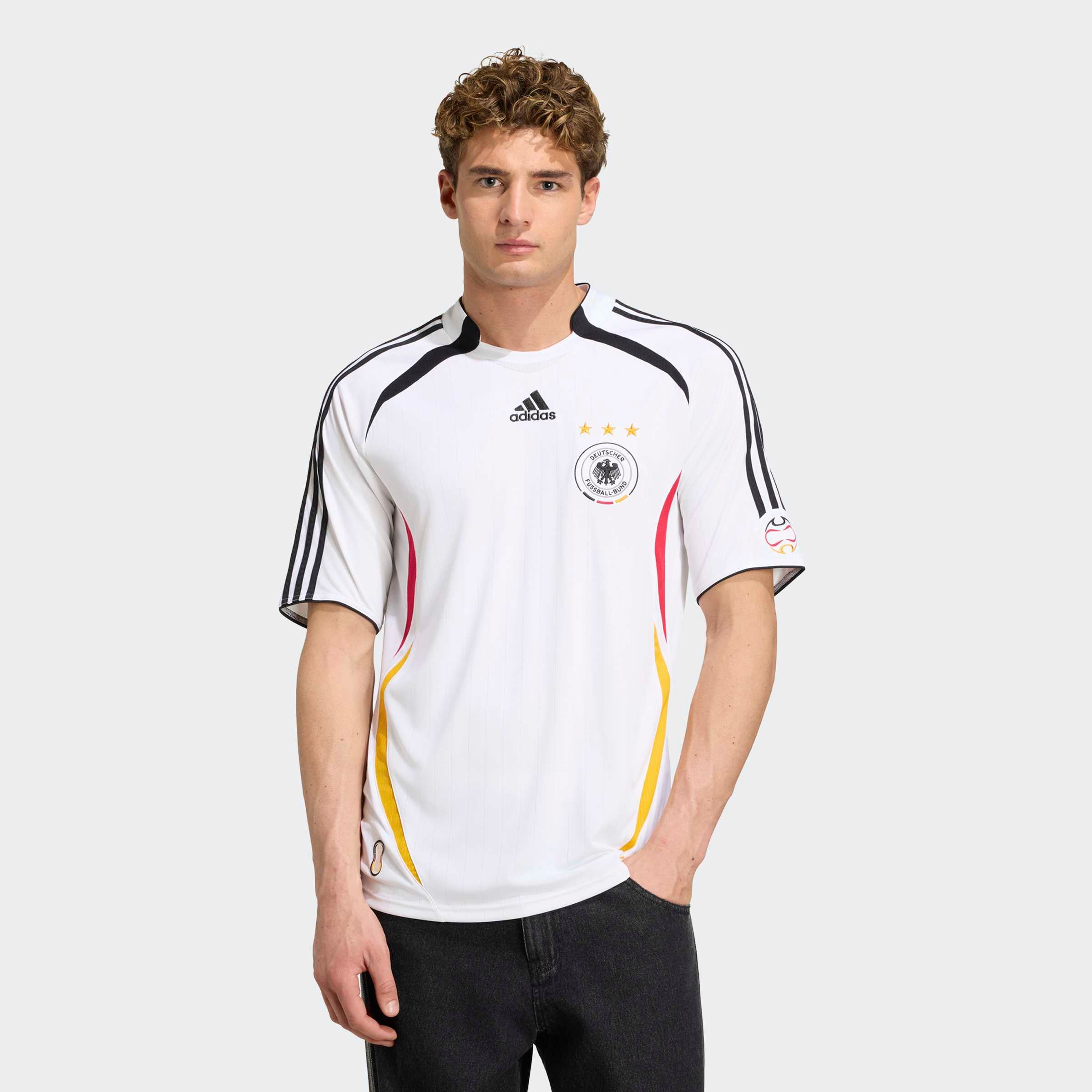 adidas Performance Fußballtrikot »DFB H JSY 06« aus Polyester, mit Rundhalsausschnitt, reguläre Passform