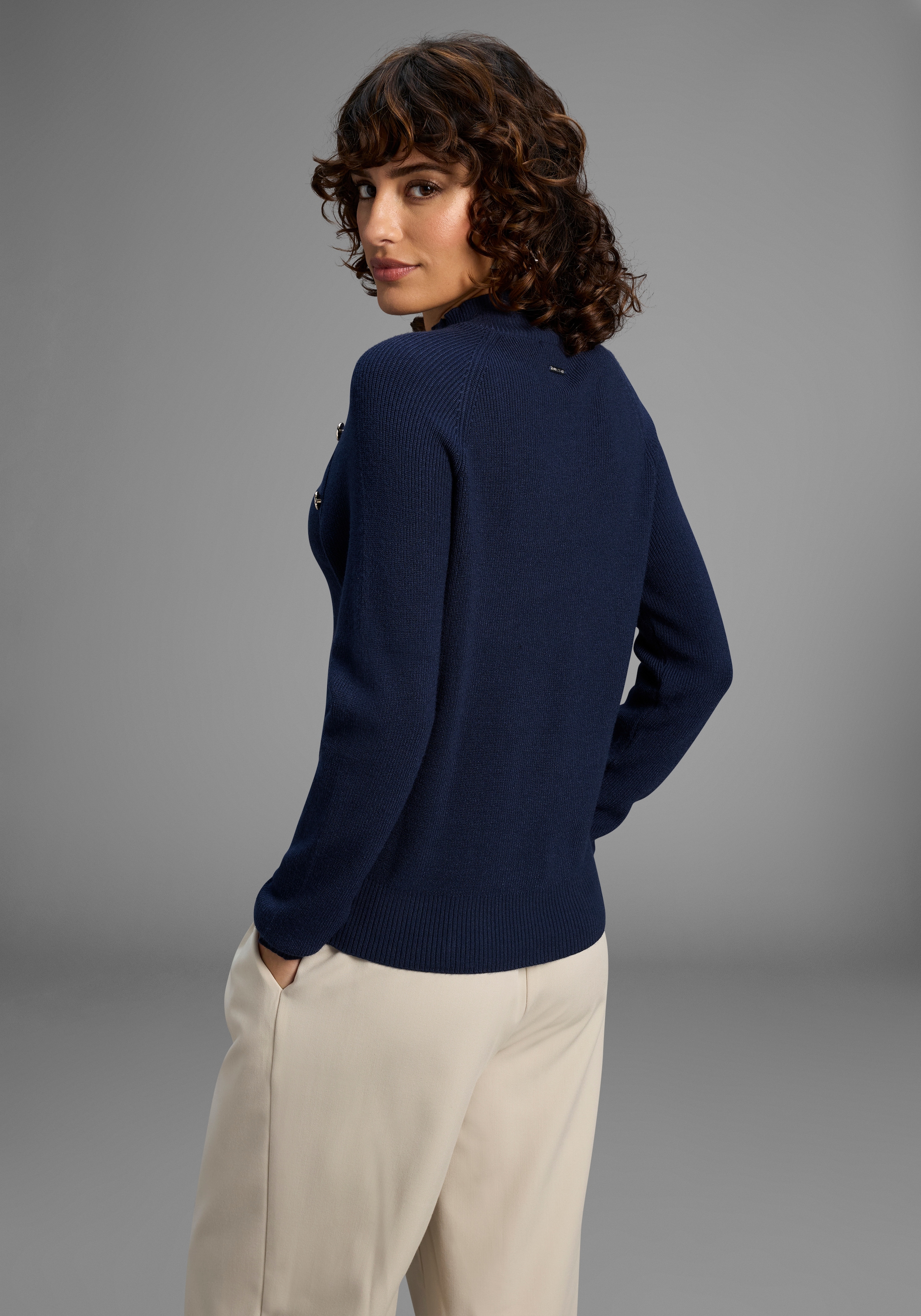 Laura Scott Strickpullover kuscheliger Winterstrick mit Knopfdetail und Stehkragen