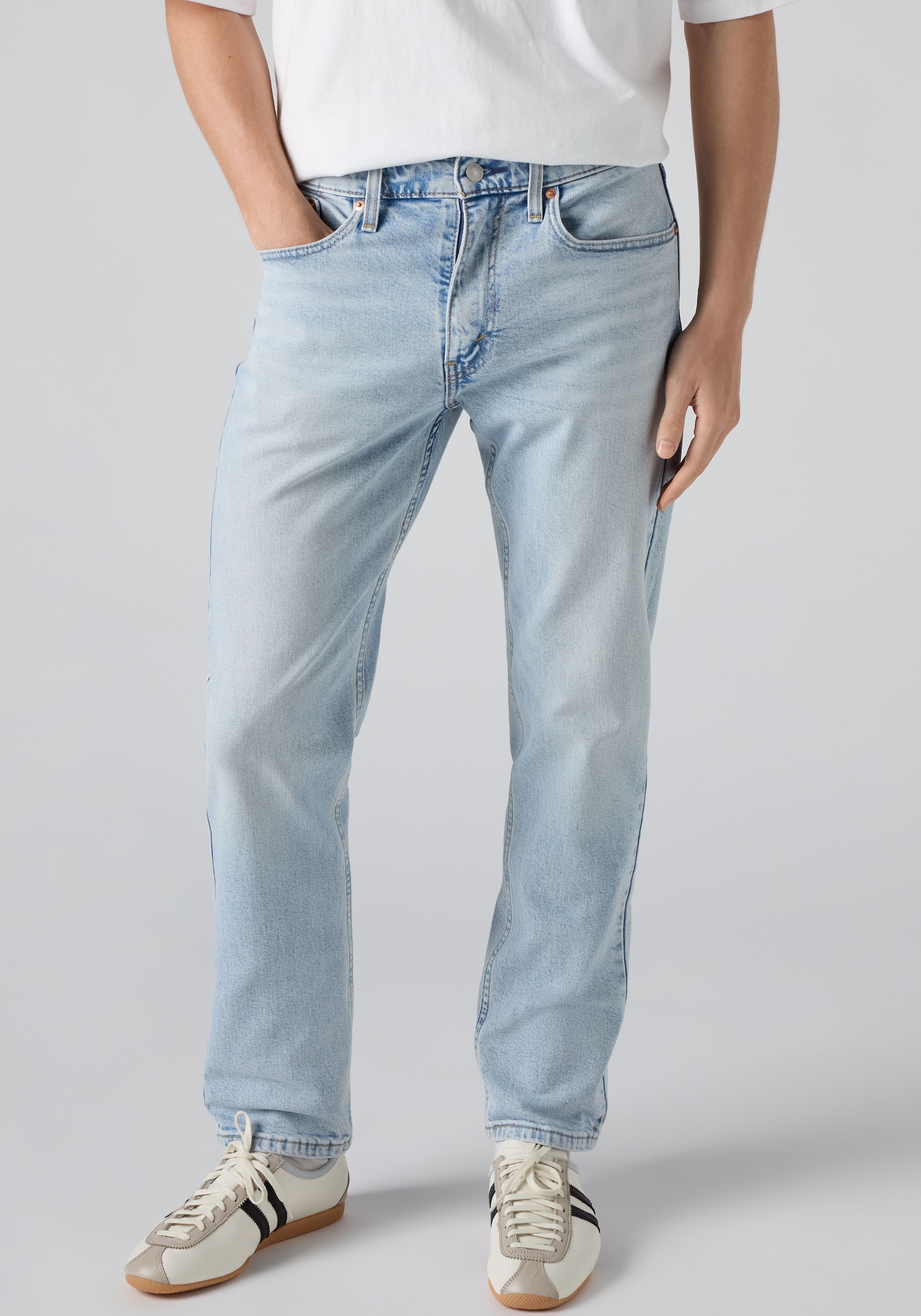 Levi's® Tapered-fit-Jeans in elegantem, modernem Stil