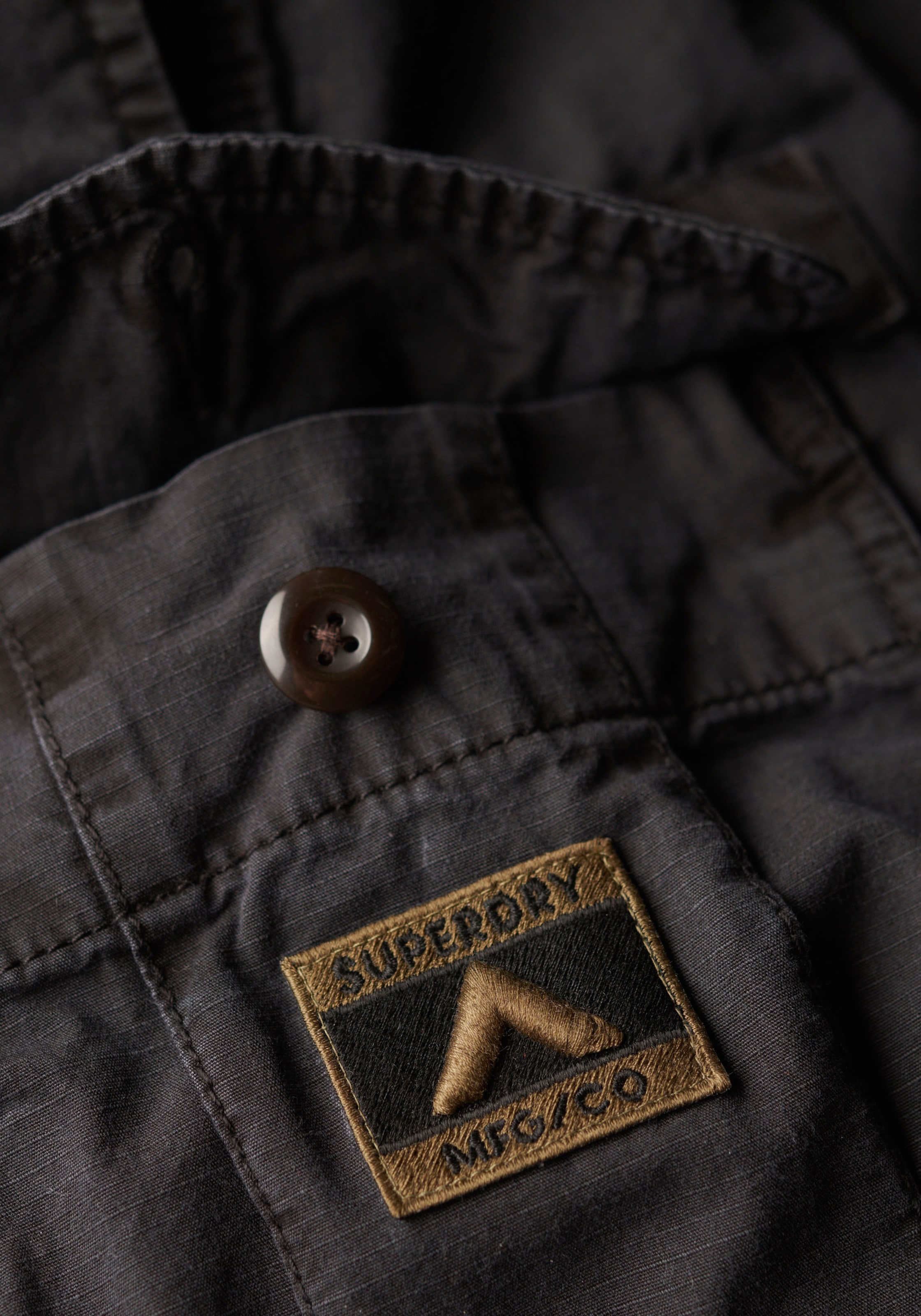 Superdry Shorts »SD-PARACHUTE LIGHT SHORT«