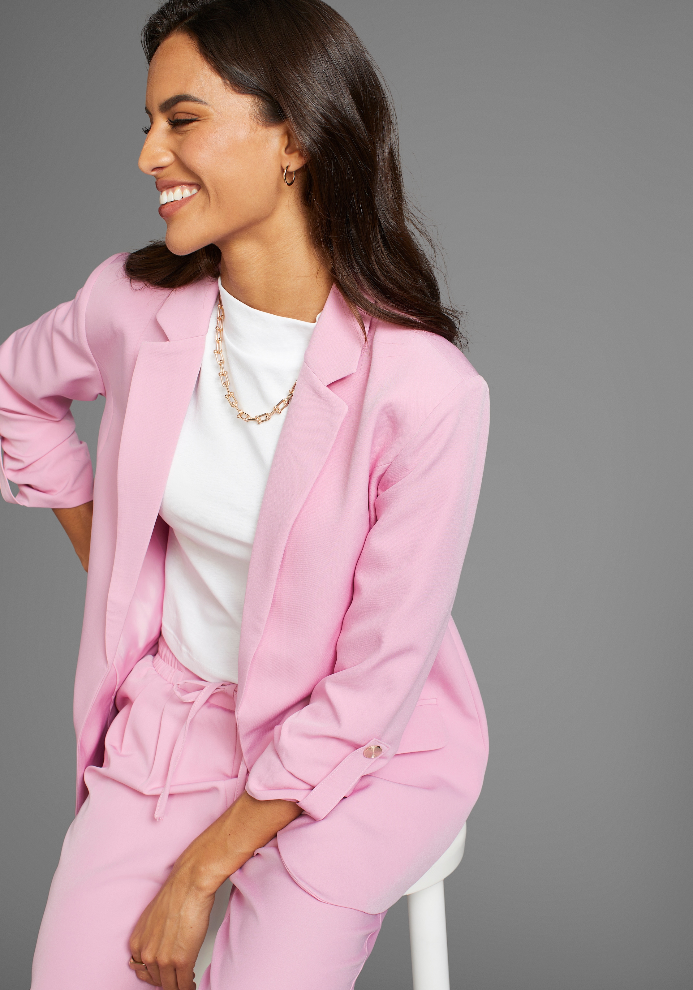 Laura Scott Blusenblazer, mit modischem Ärmelriegel