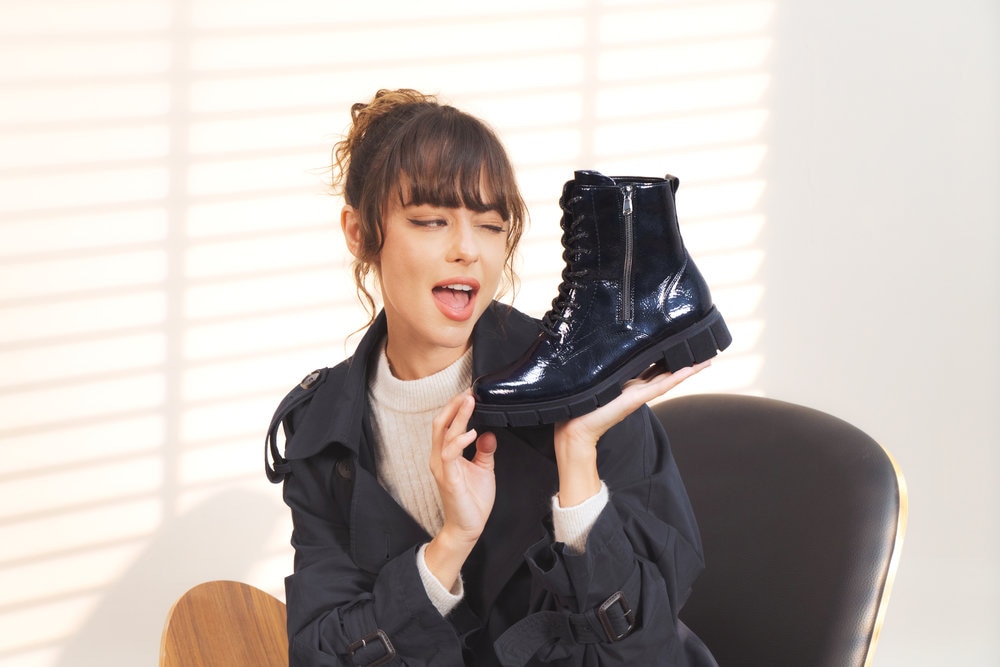 Remonte Schnürstiefelette  Schnürboots, Stiefelette, Profilsohle, mit Glitzer-Schnürsenkel