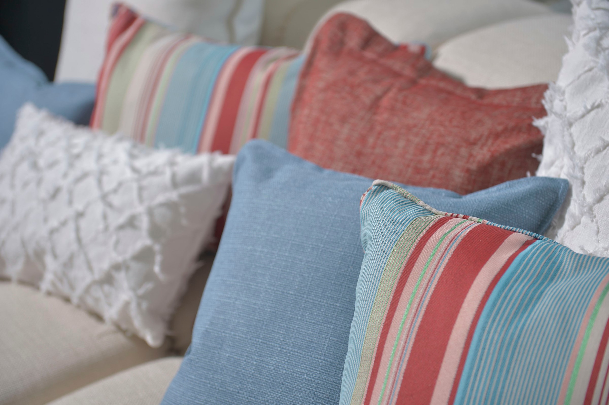 H.O.C.K. Dekokissen »Milane« mit Streifen, Kissenhülle mit Füllung, 1 Stück