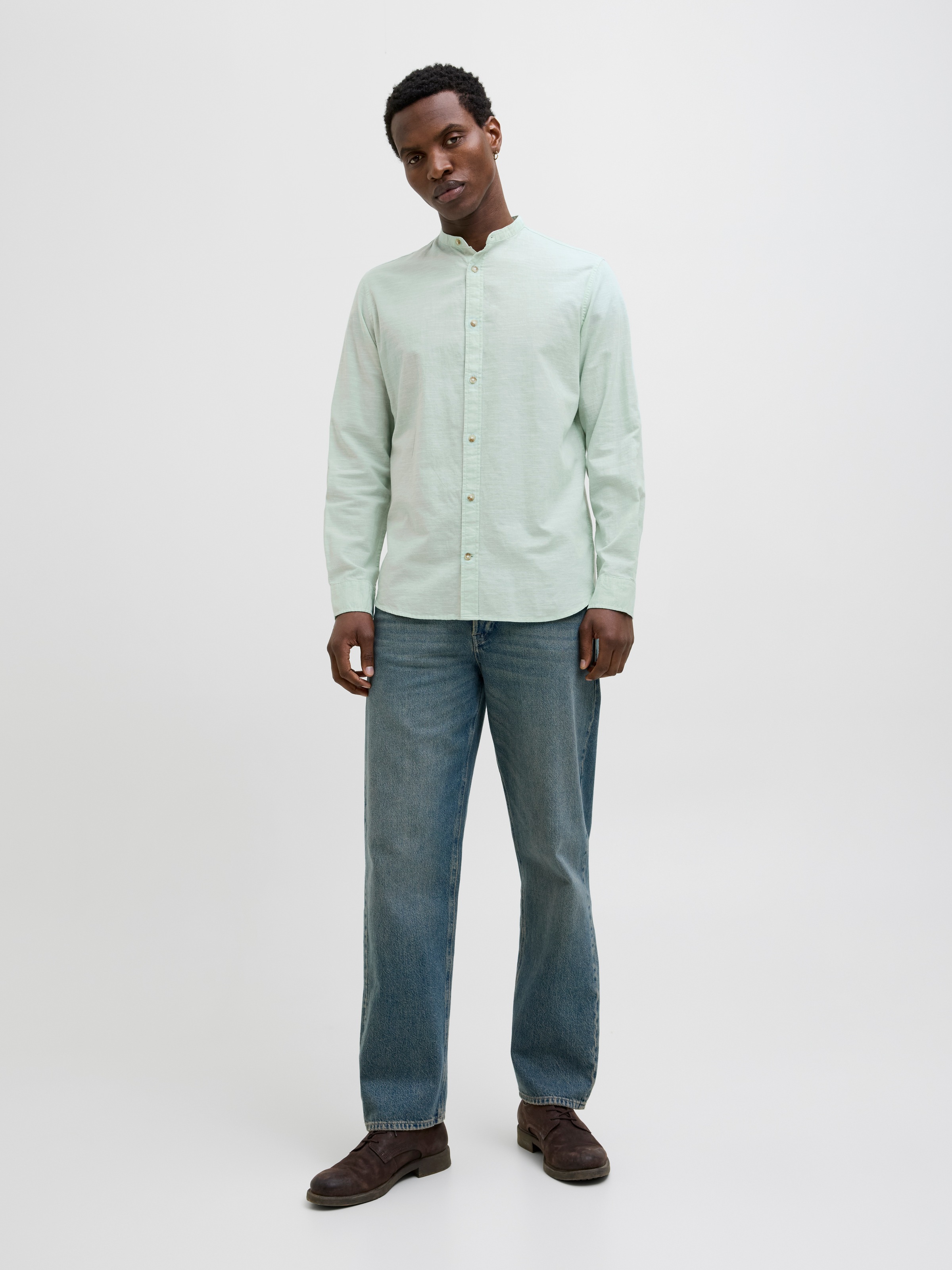 Jack & Jones Langarmhemd »JJESUMMER BAND SHIRT LS SN« mit Bandkragen