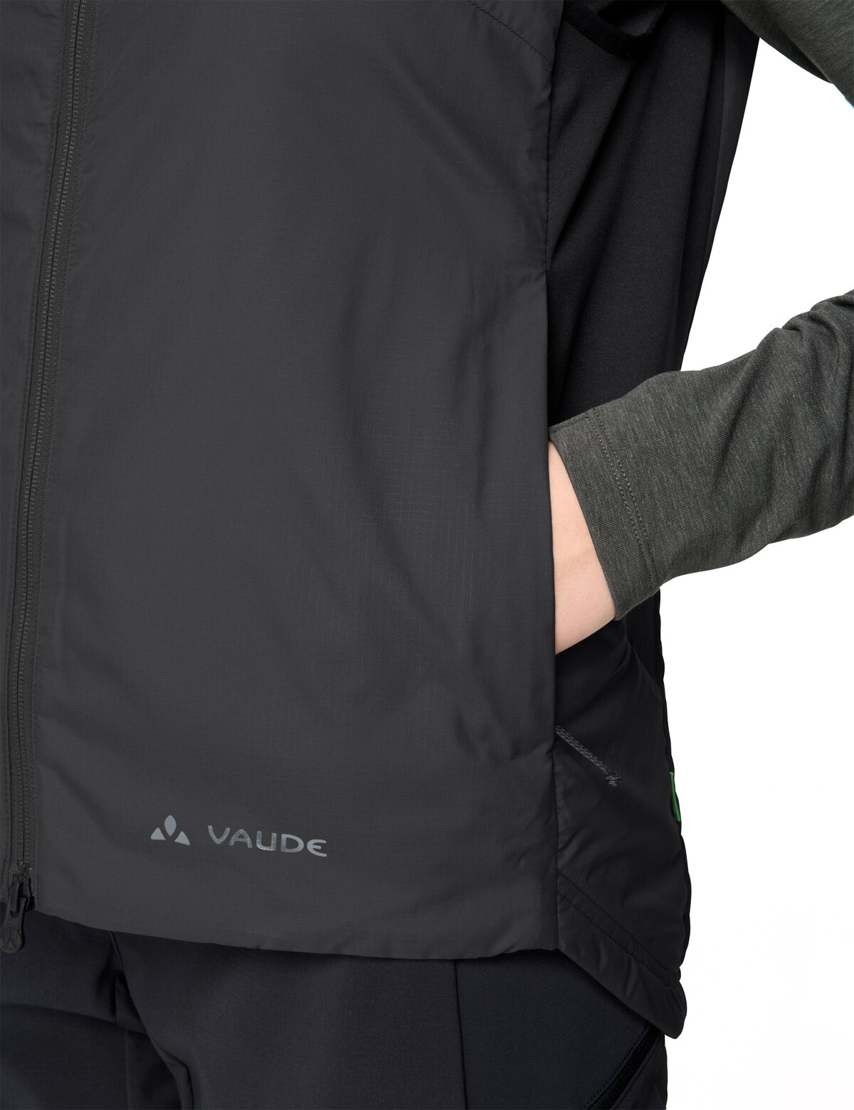 VAUDE Funktionsweste »WOMEN'S MOAB INSULATION LIGHT VEST« mit PrimaLoft®-Isolierung, wind- und wasserabweisend