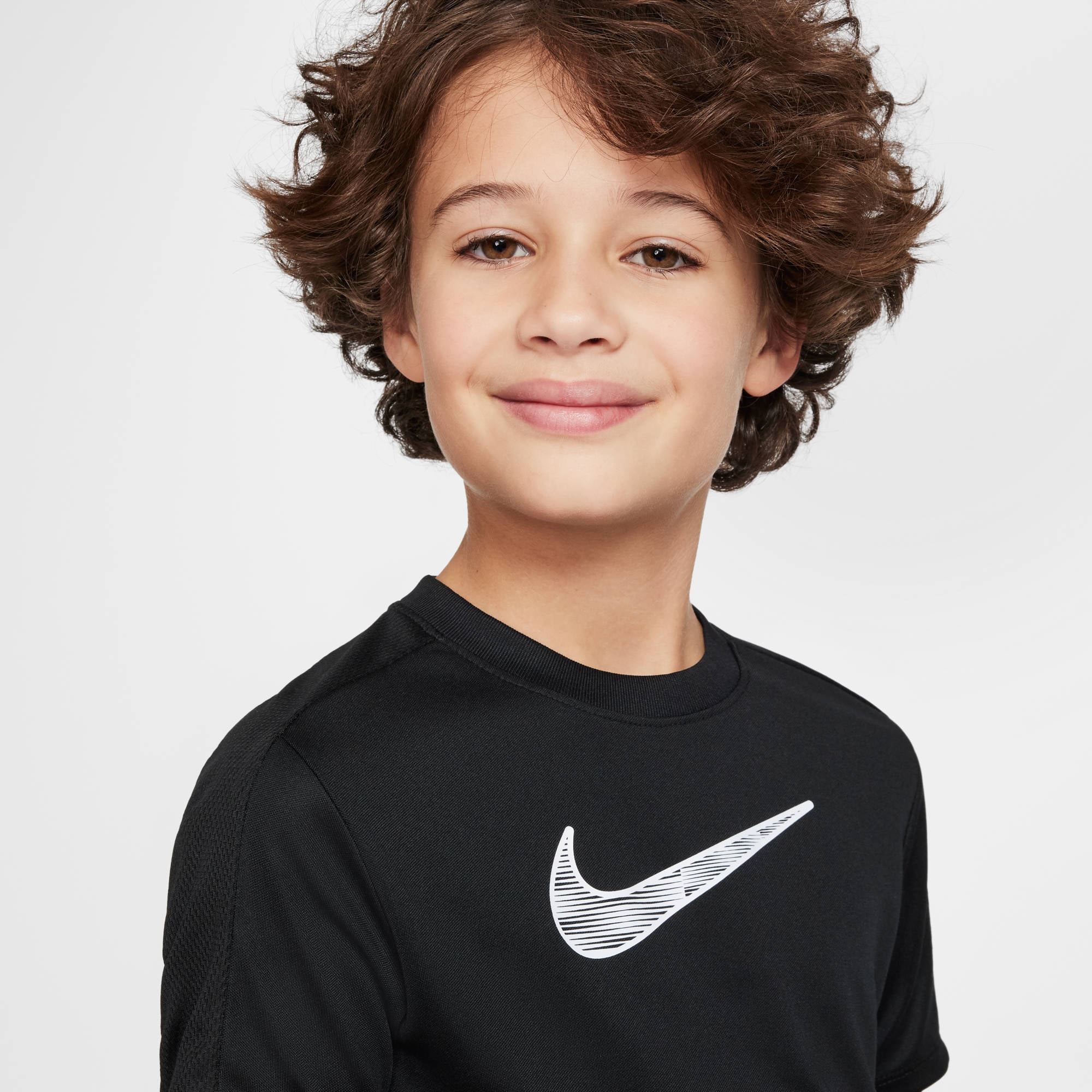 Nike T-Shirt »K NK DF TRPHY23 SS TOP GX« für Teens, sportlicher Stil, für Fitness und Freizeit