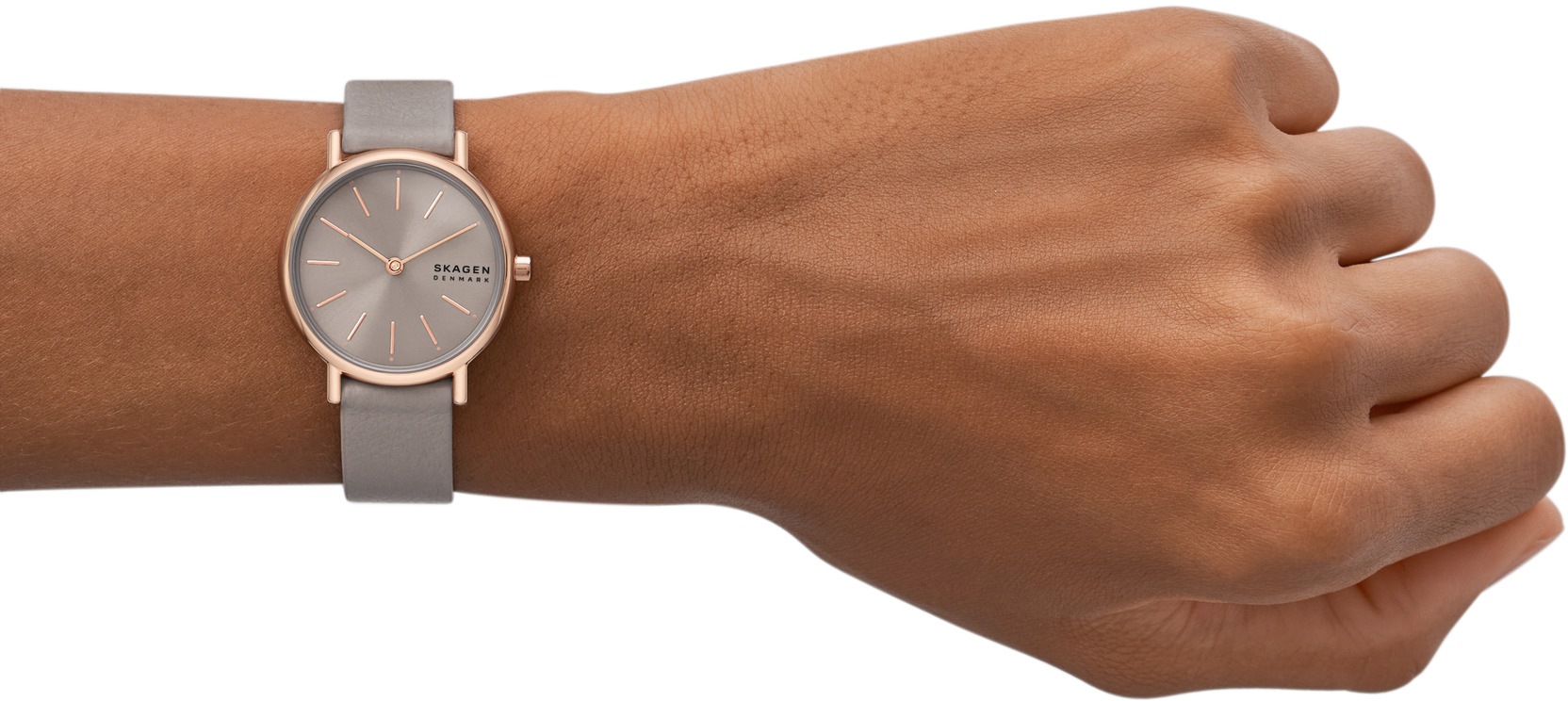 Skagen Quarzuhr »SIGNATUR LILLE«, Armbanduhr, Damenuhr, Nachhaltigkeitssiegel, Lederarmband