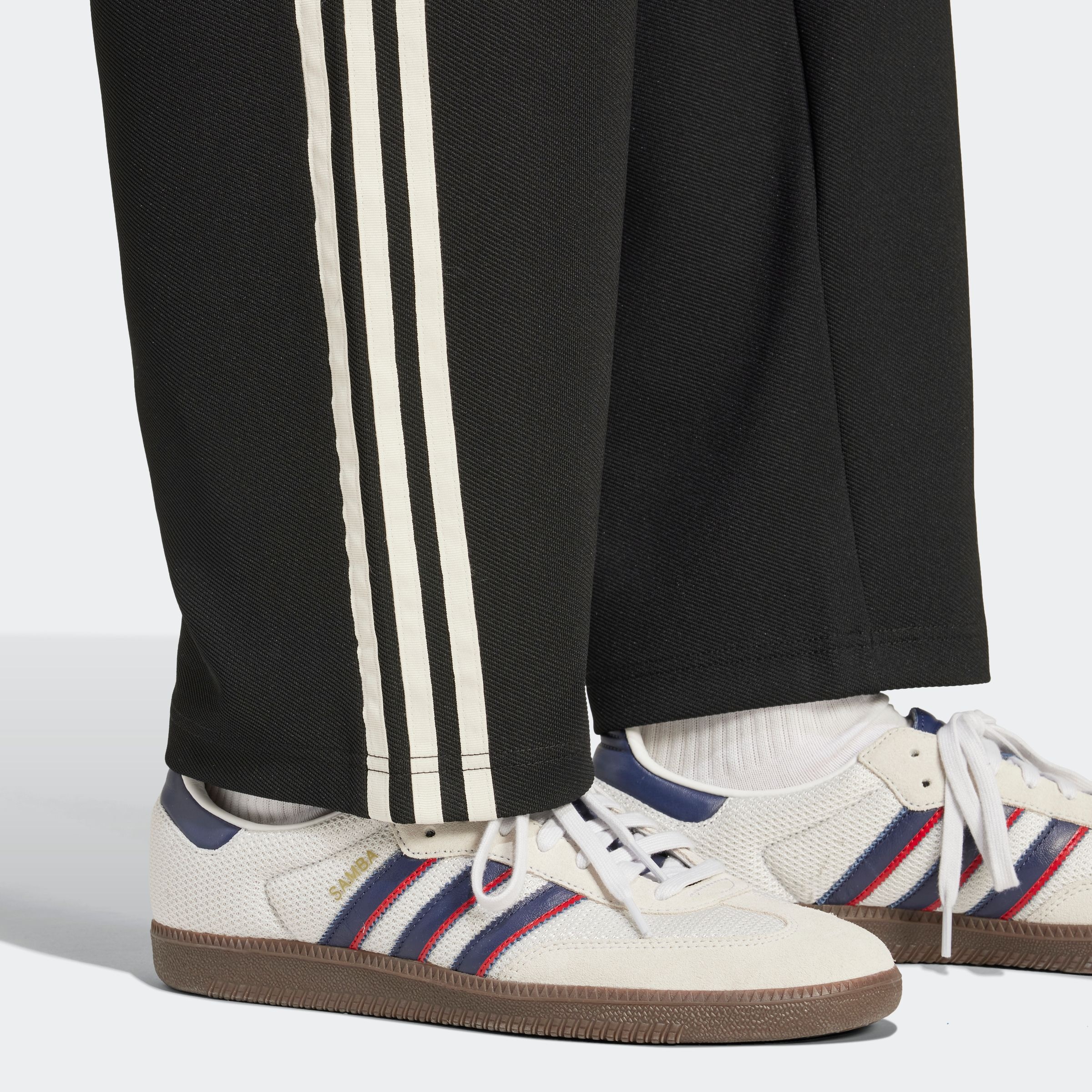 adidas Originals Trainingshose »TRACKPANT«, (1 tlg.)