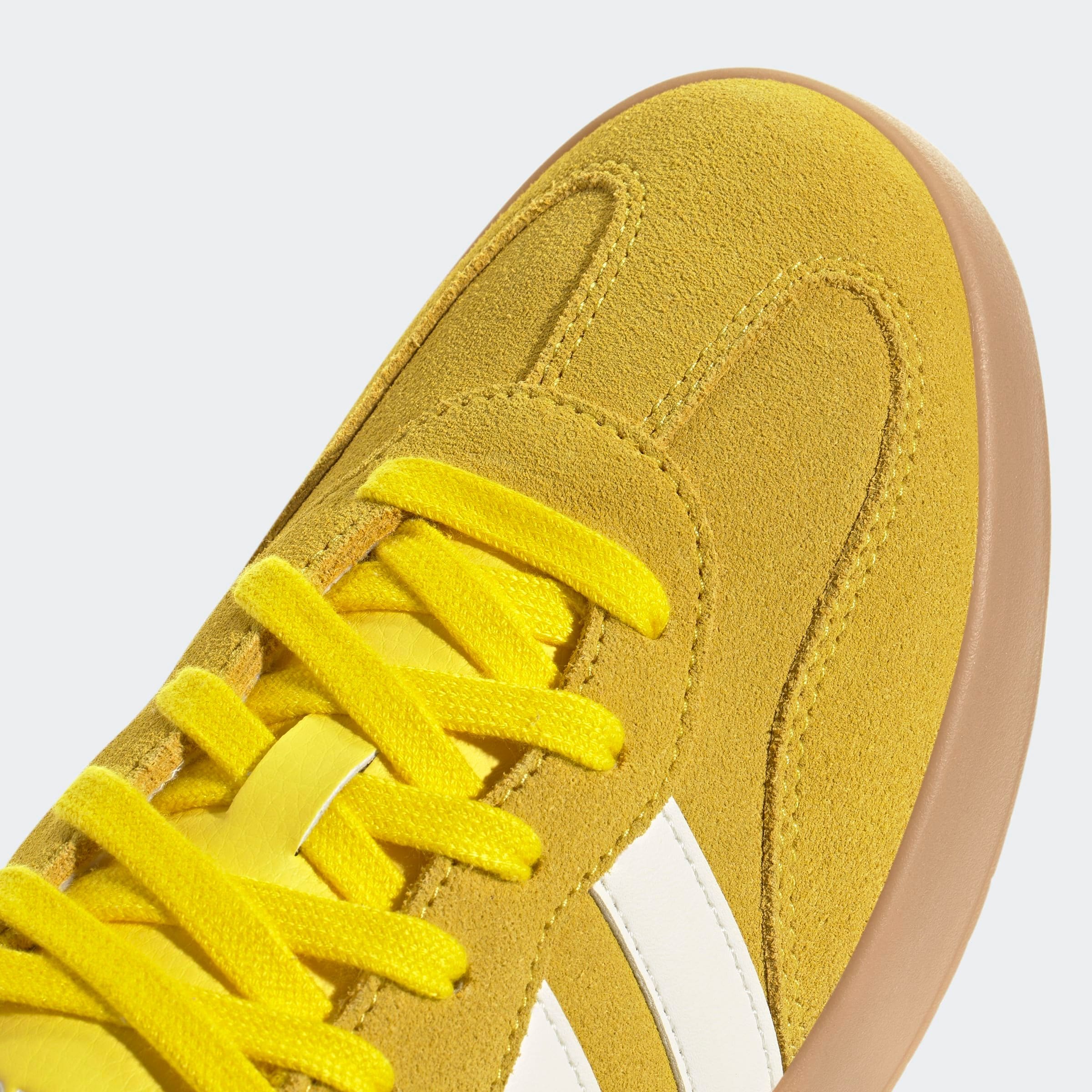 adidas Sportswear Sneaker »BARREDA«, Design auf den Spuren des adidas Handball Spezial