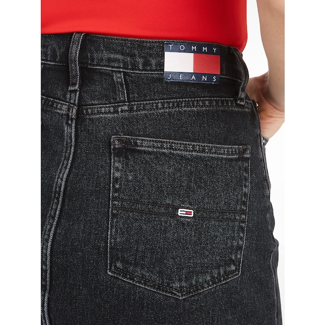 UH SKIRT CG4181«, mit online Tommy Jeans Logostickerei bei »MOM Jeansrock OTTO