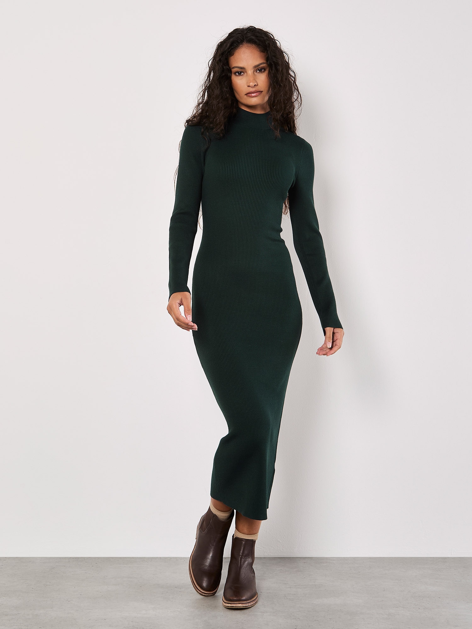 Apricot Strickkleid »Midikleid aus Rippenstrick« mit hochgeschlossenem Ausschnitt