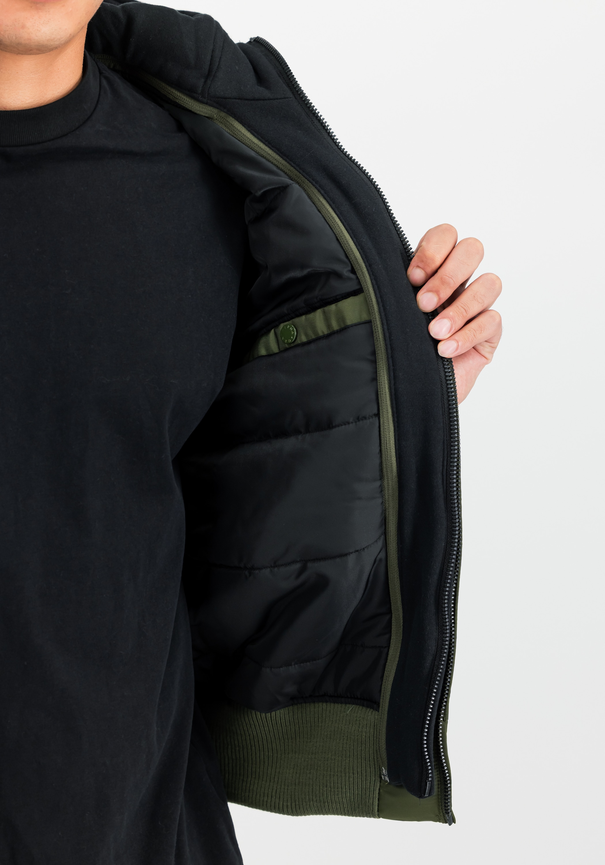 Alpha Industries Bomberjacke »MA-1 D-Tec Bomberjacke«