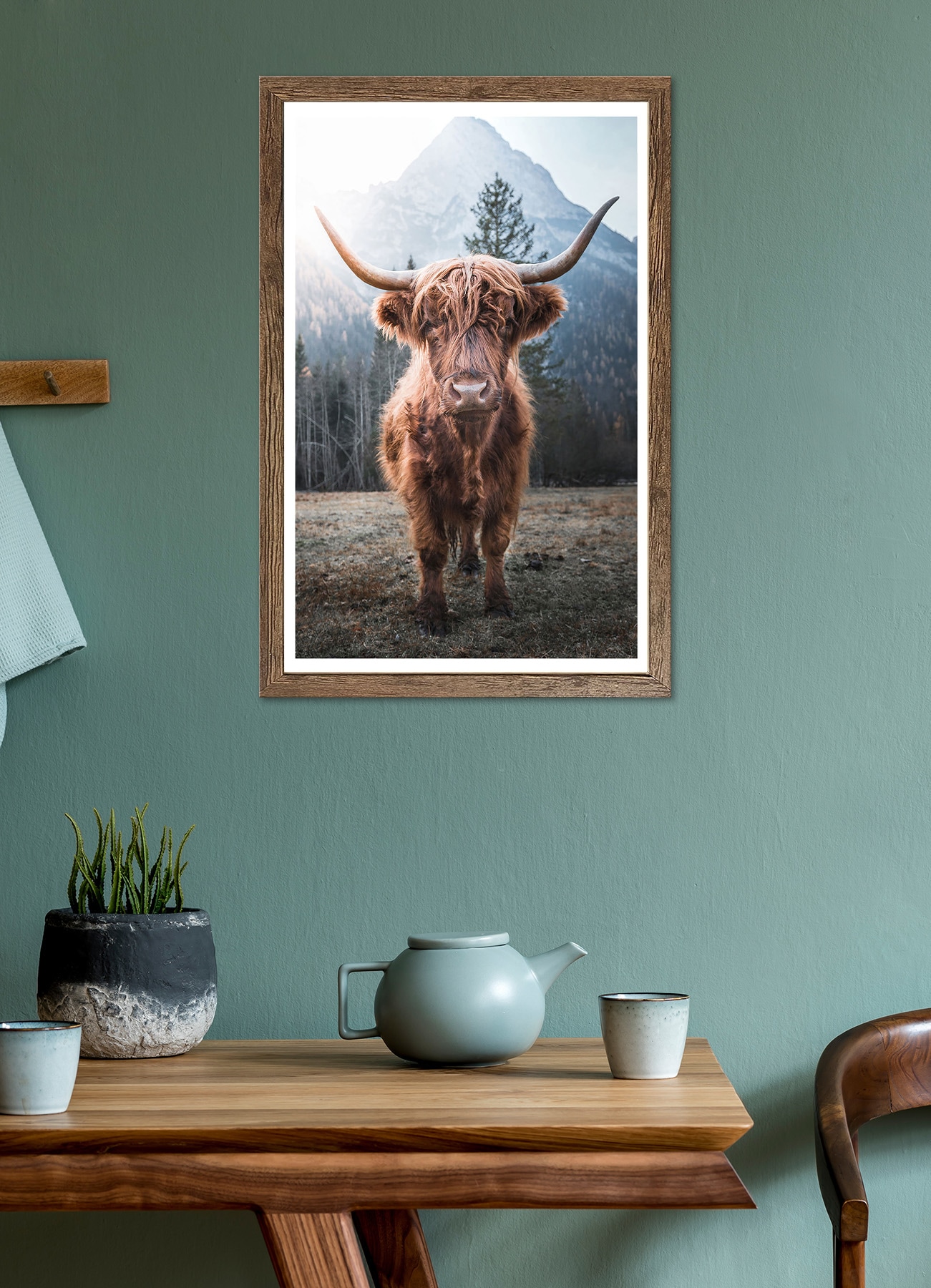 Bönninghoff Bild mit Rahmen »Wandbild gerahmt HOCHLANDRIND 50x70 cm – Rustikale Tierdeko aus den« Berge | Hochlandrind | Landschaft | Natur | Tiere 1 Stk. tlg. mit dekorativem Rahmen