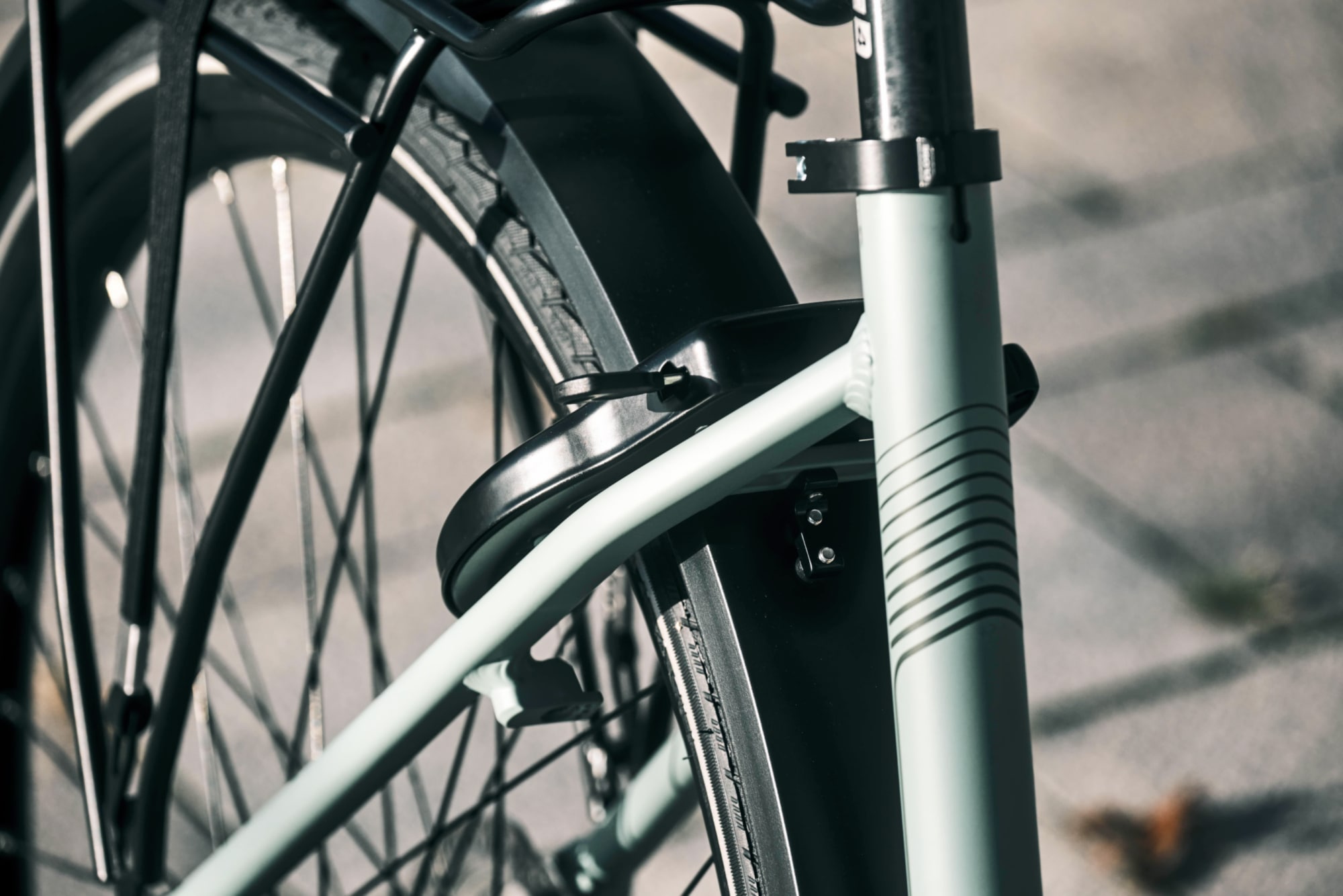 FISCHER Fahrrad »CITA 2403 459 ACTIVE« 7 Gang Shimano NEXUS Schaltwerk Frontmotor mit Akku-Ladegerät | mit Werkzeug,  Pedelec, Elektrofahrrad für Damen und Herren
