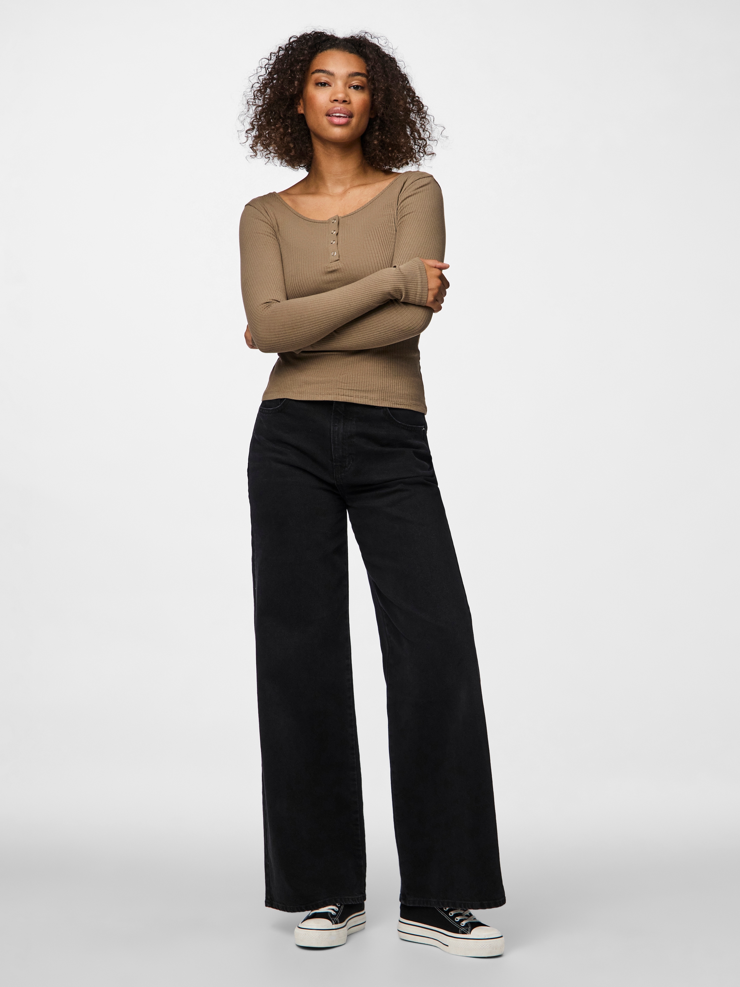 pieces Langarmshirt »PCKITTE LS TOP NOOS BC« Baumwollmischung, slim fit