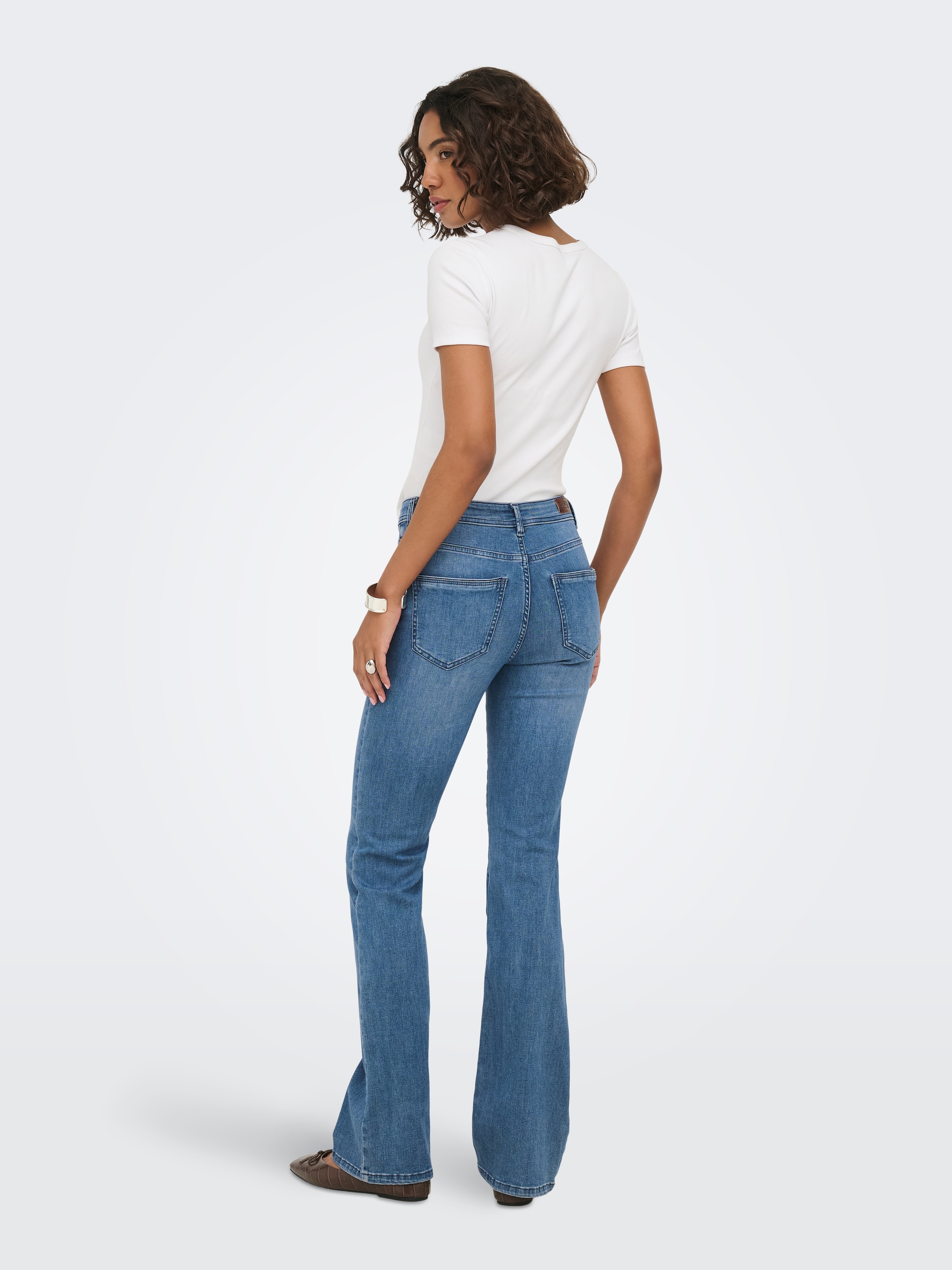 ONLY Bootcut-Jeans »ONLWAUW HW FLARED DNM TAI475« Baumwollmischung