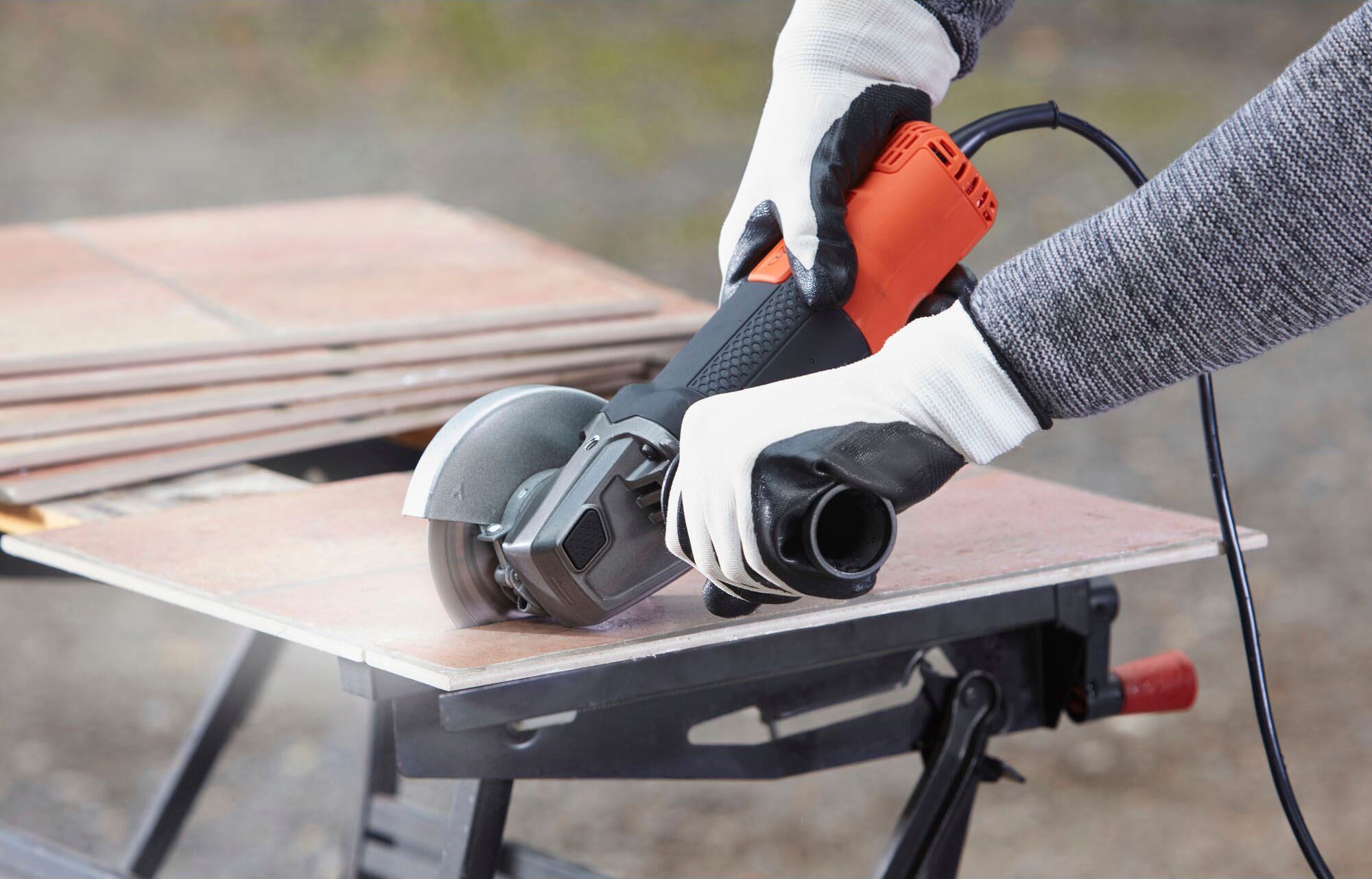 Black + Decker Winkelschleifer »BEG220«