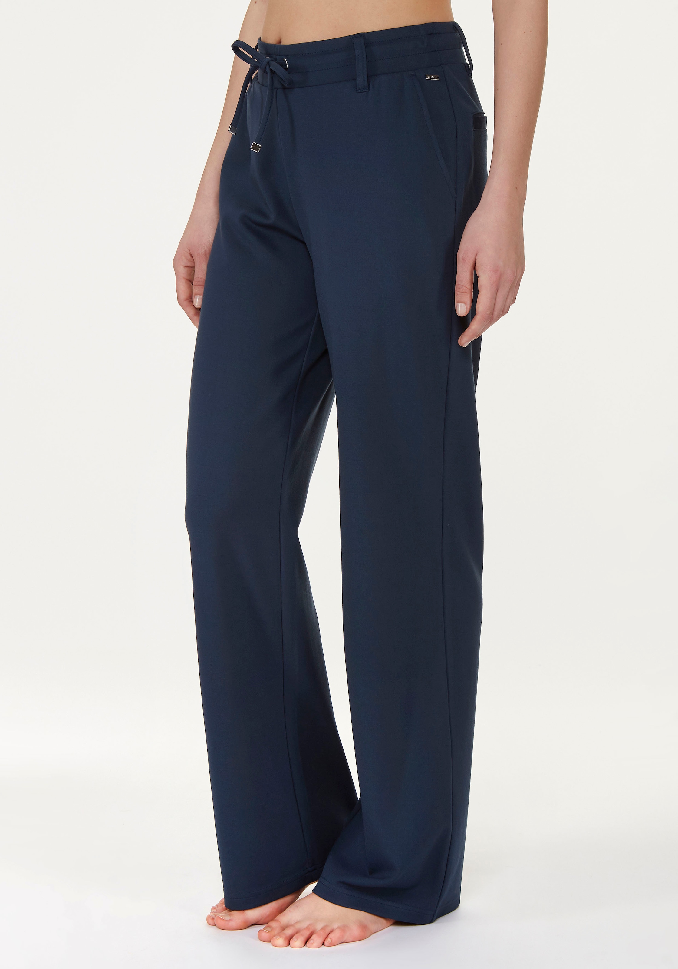 LASCANA Homewearhose  in weich fließendem Material, Loungewear