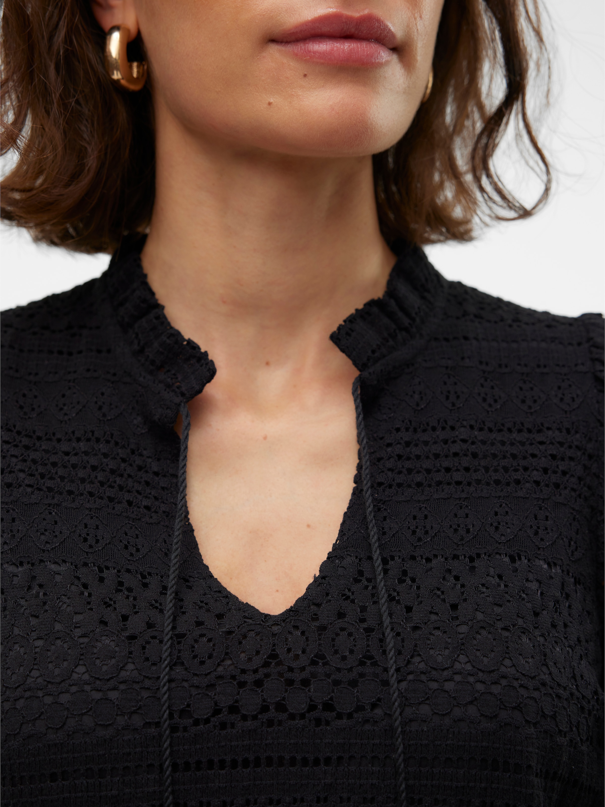 Vero Moda Spitzenshirt »VMHONEY LACE S/S TASSEL TOP WVN GA«