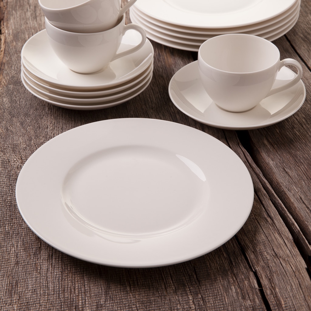 vivo Villeroy & Boch Group Kaffeeservice »Basic White«, (Set, 18 tlg., 6x Kaffeetasse 200ml, 6x Untertasse 14cm, 6x Frühstücksteller 22cm), Made in Germany, Fine China Porzellan