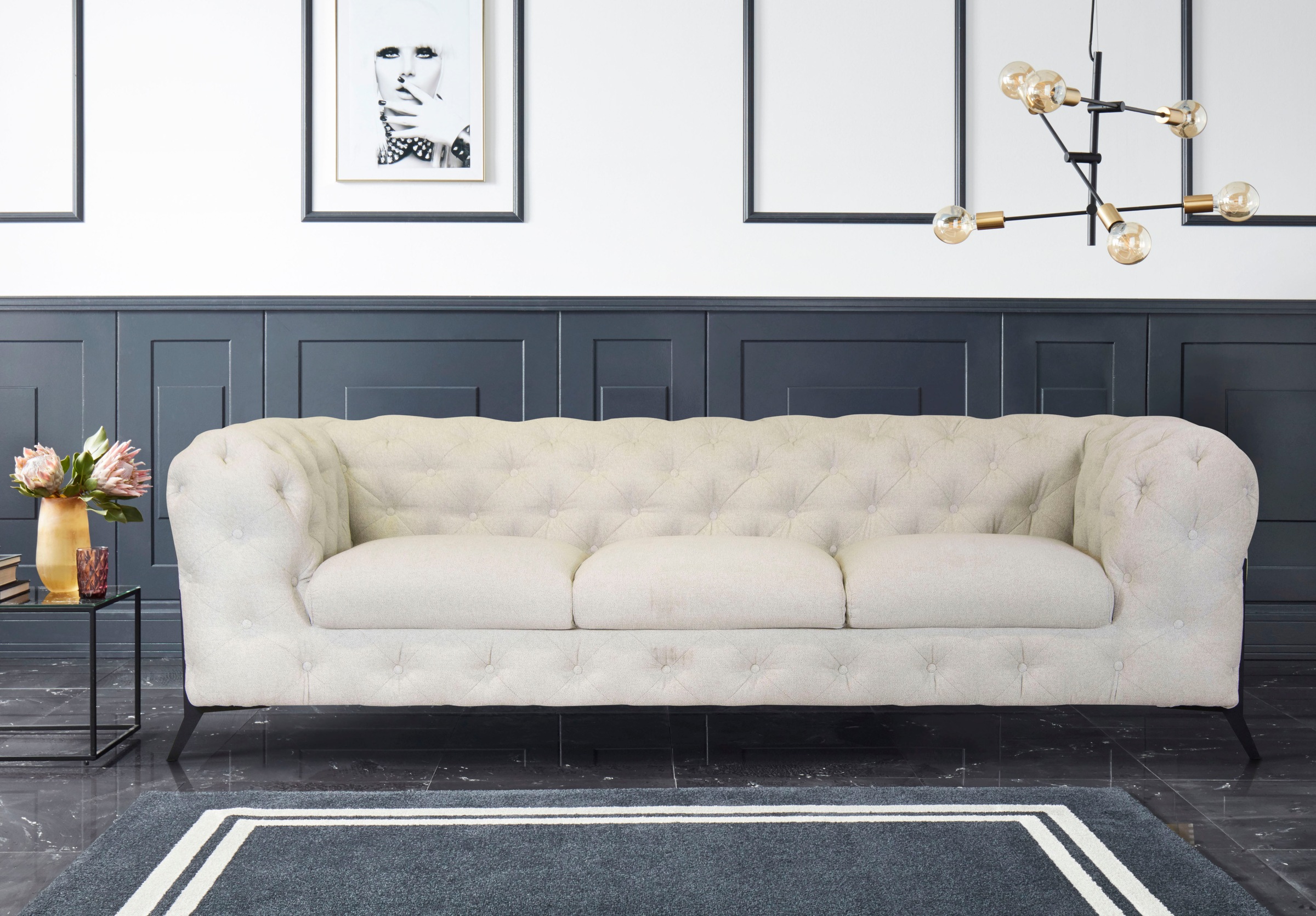 Leonique Chesterfield-Sofa »Amaury«, aufwändige Knopfheftung, moderne Chesterfield Optik, Fußfarbe wählbar
