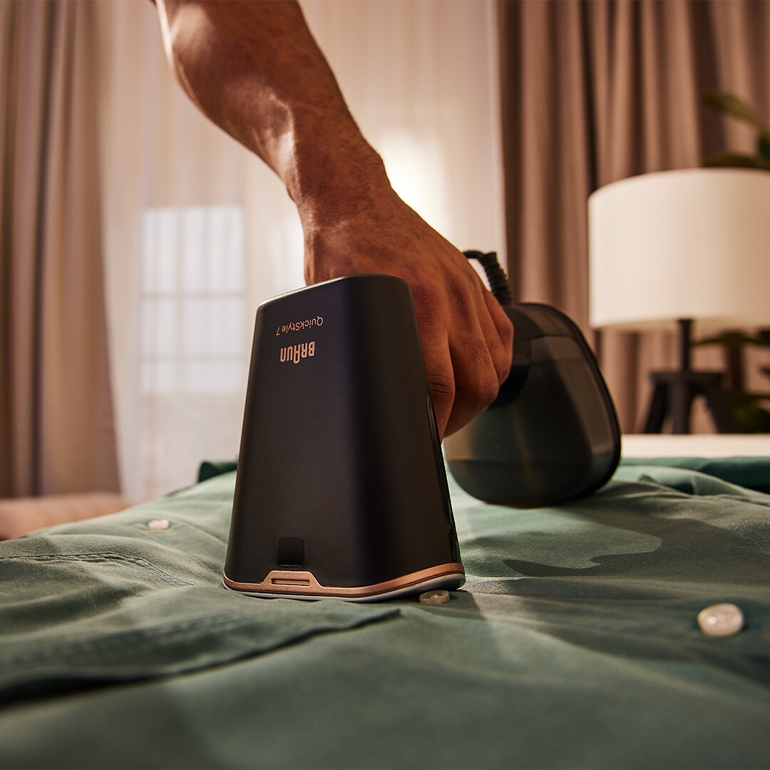 Braun Dampfbürste »QuickStyle GS 7077 BK«, 1600 W