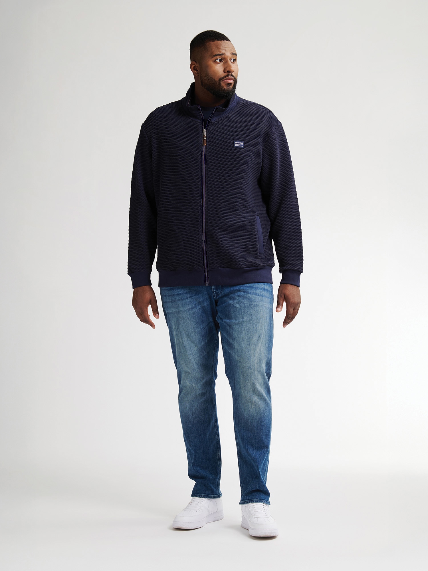 Petrol Industries Sweater , mit Logo Stickerei
