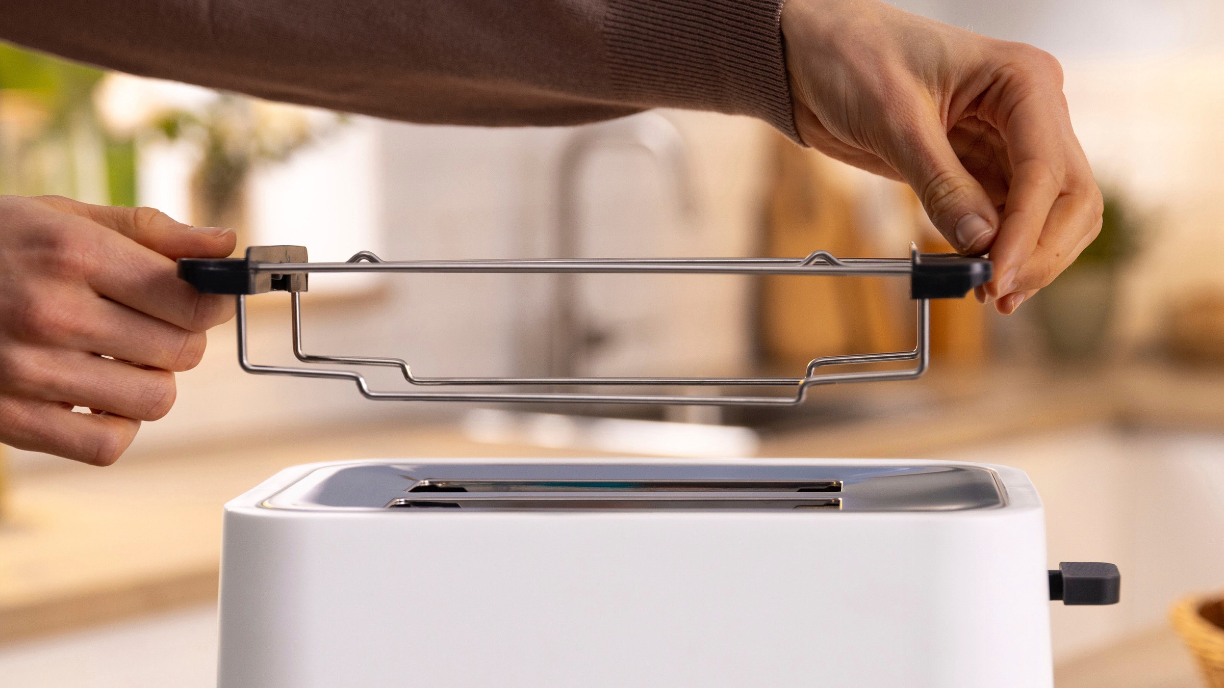 BOSCH Toaster »MyMoment TAT3M121«, 2 Schlitze, für 2 Scheiben, 950 W, entnehmbarer Brötchenaufsatz, Auftaufunktion, Brotzentrierung, AutoOff