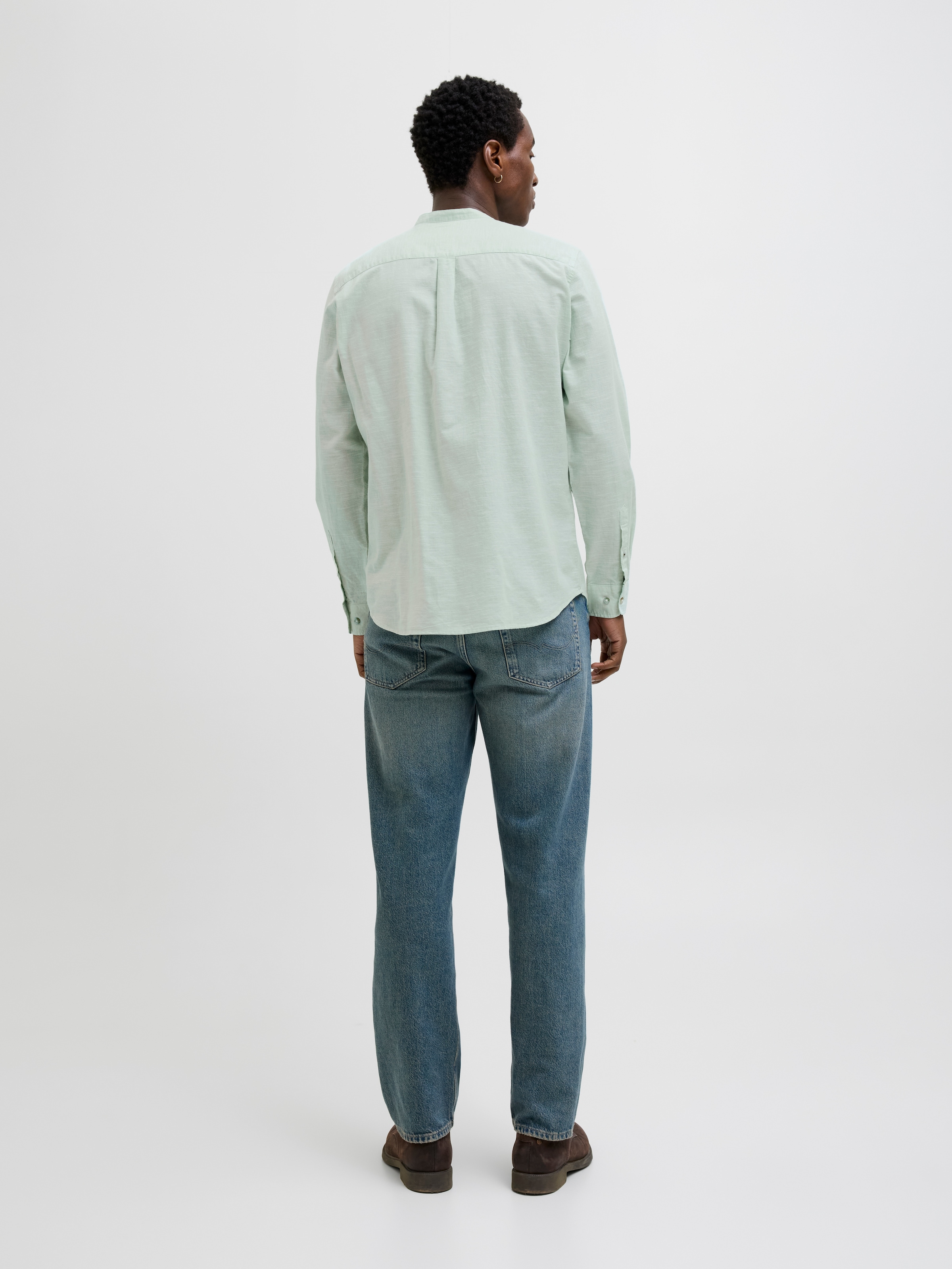 Jack & Jones Langarmhemd »JJESUMMER BAND SHIRT LS SN« mit Bandkragen