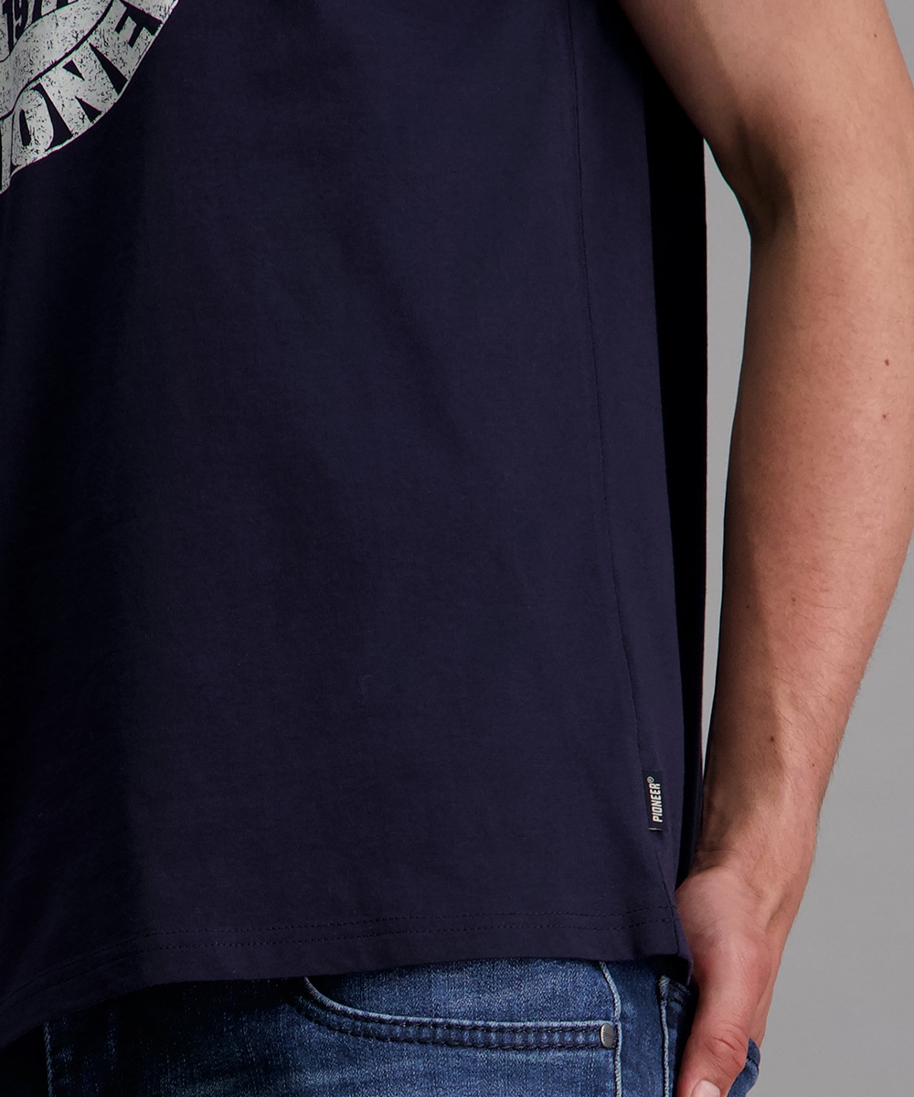 Pioneer Authentic Jeans T-Shirt in normaler Passform
