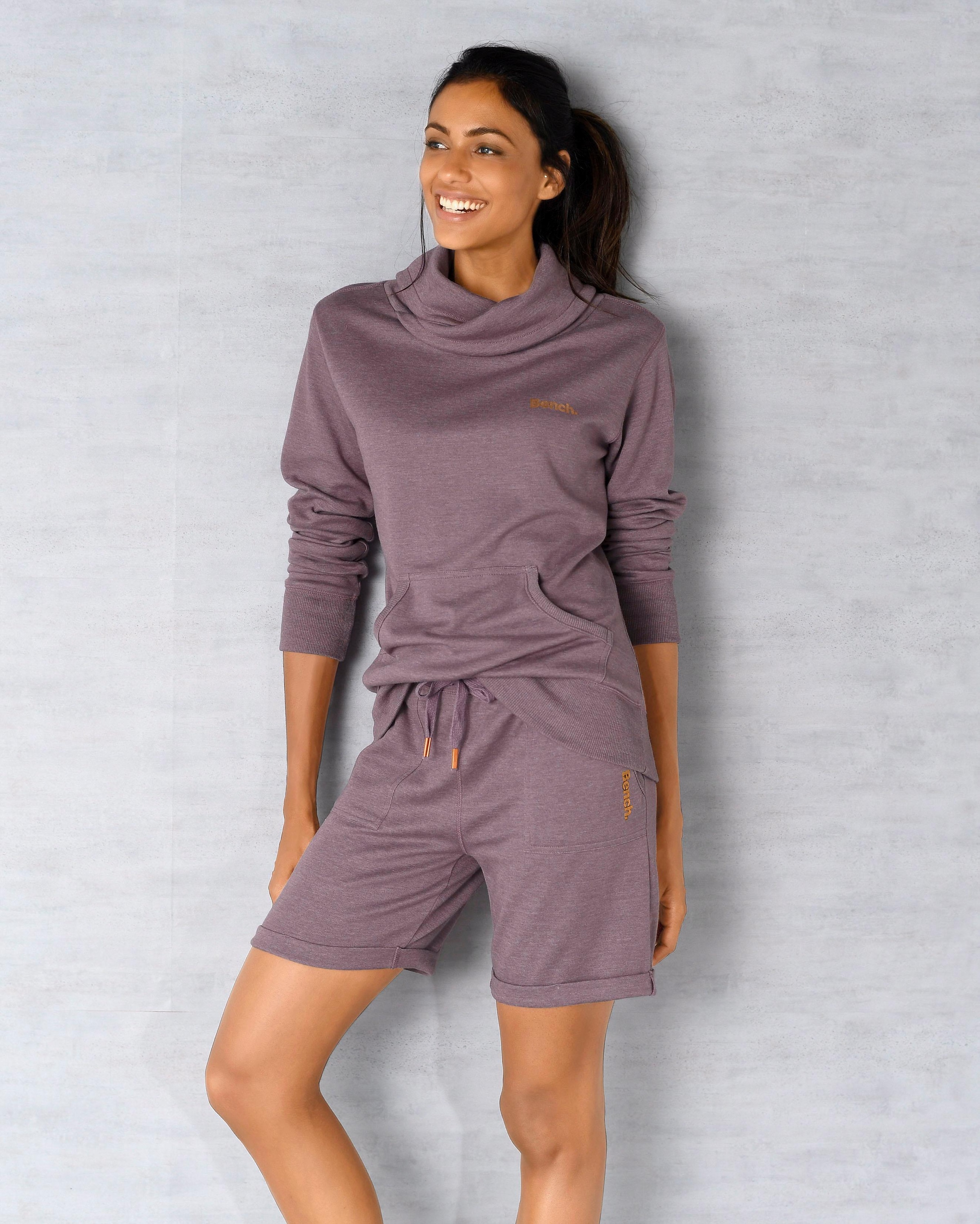 Bench. Loungewear Bermudas, mit aufgeschlagenen Beinsäumen und seitlichen Taschen, Loungewear