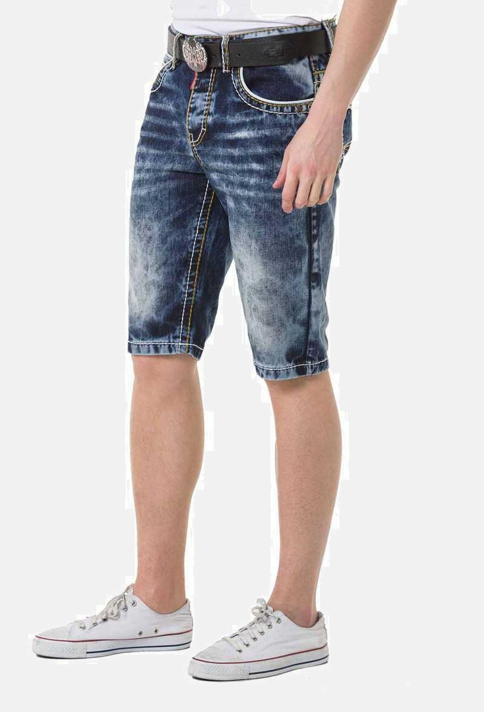 Cipo & Baxx Jeansbermudas »Cipo & Baxx Bermuda & Short« mit stylishen Kontrastnähten, CK268